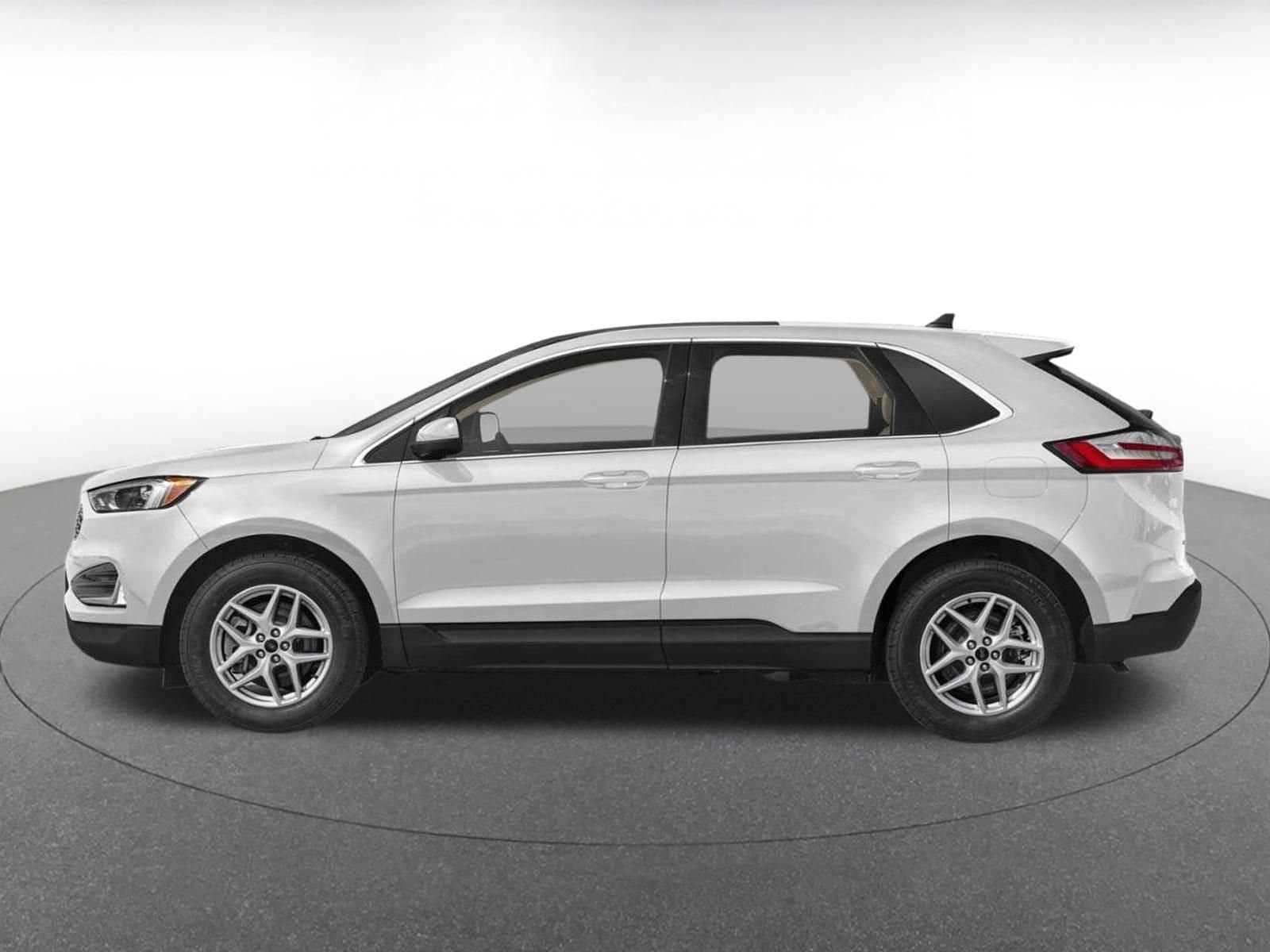 Thumbnail: 2024 Ford Edge - 3