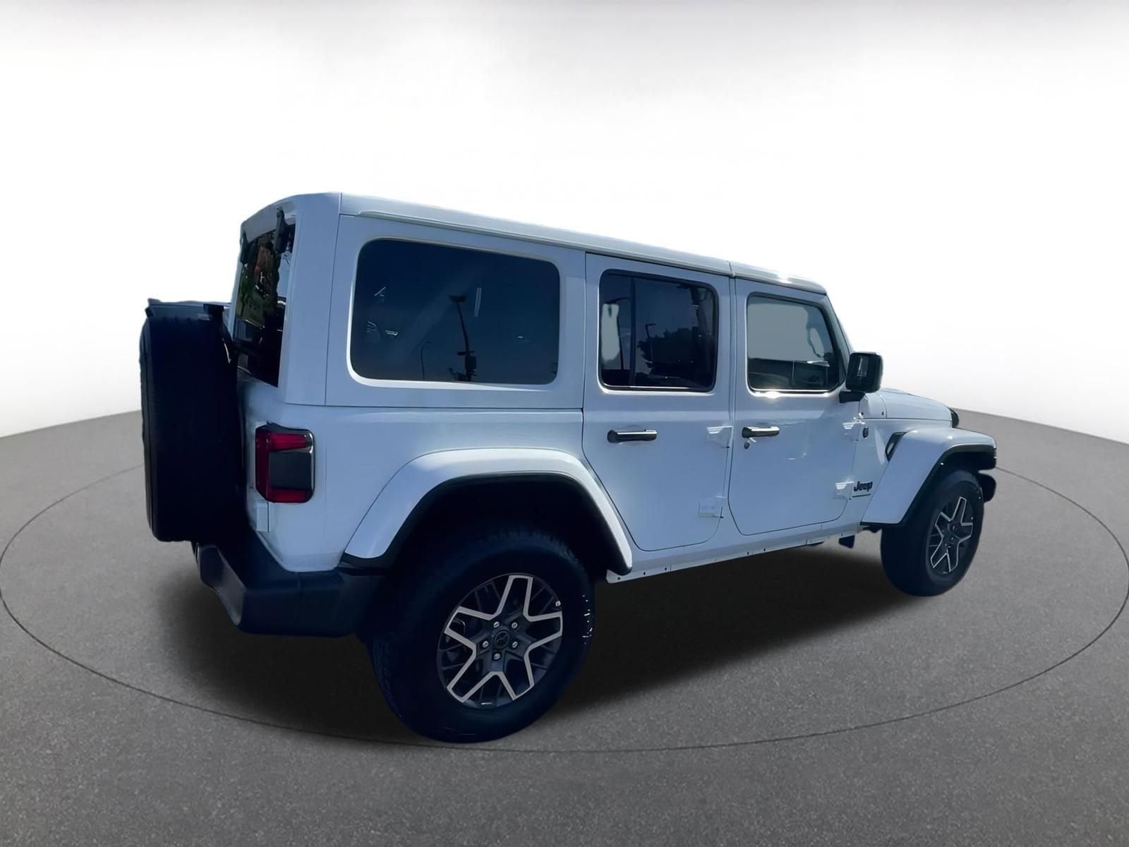 Thumbnail: 2025 Jeep Wrangler - 15