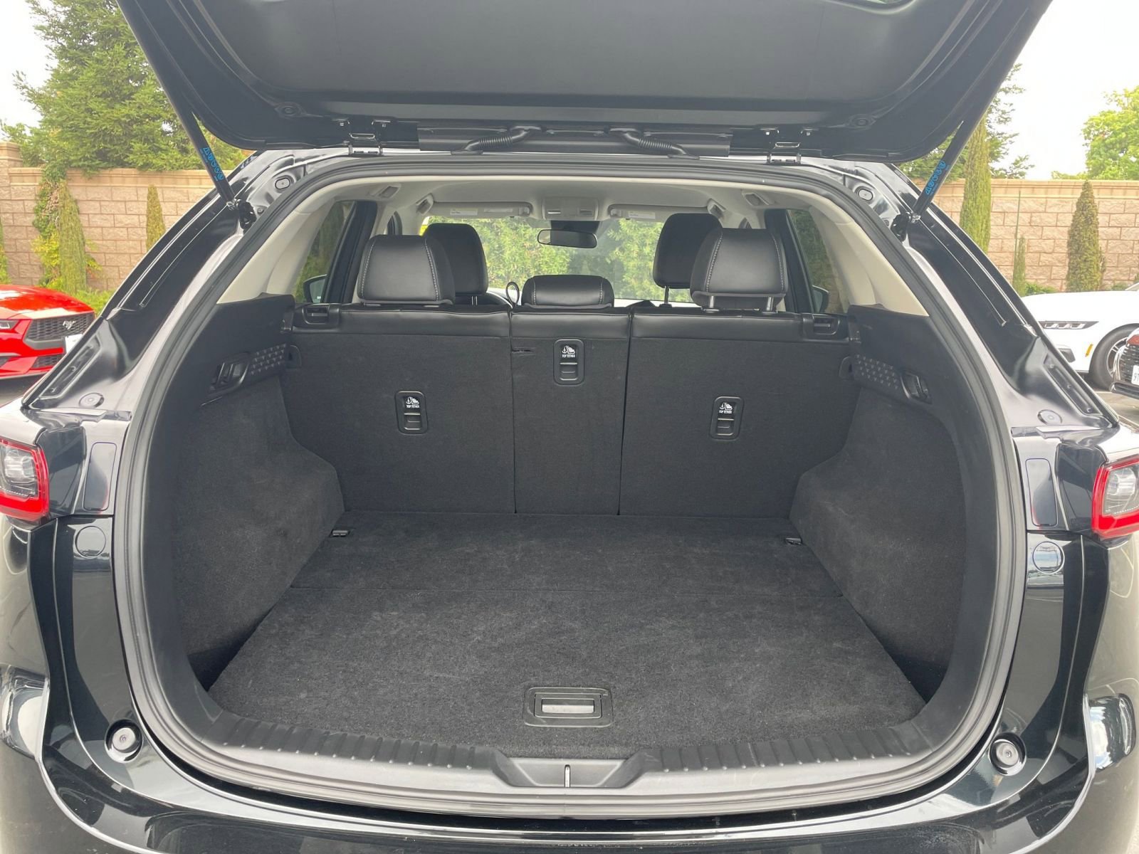 Thumbnail: 2025 Mazda CX-5 - 31