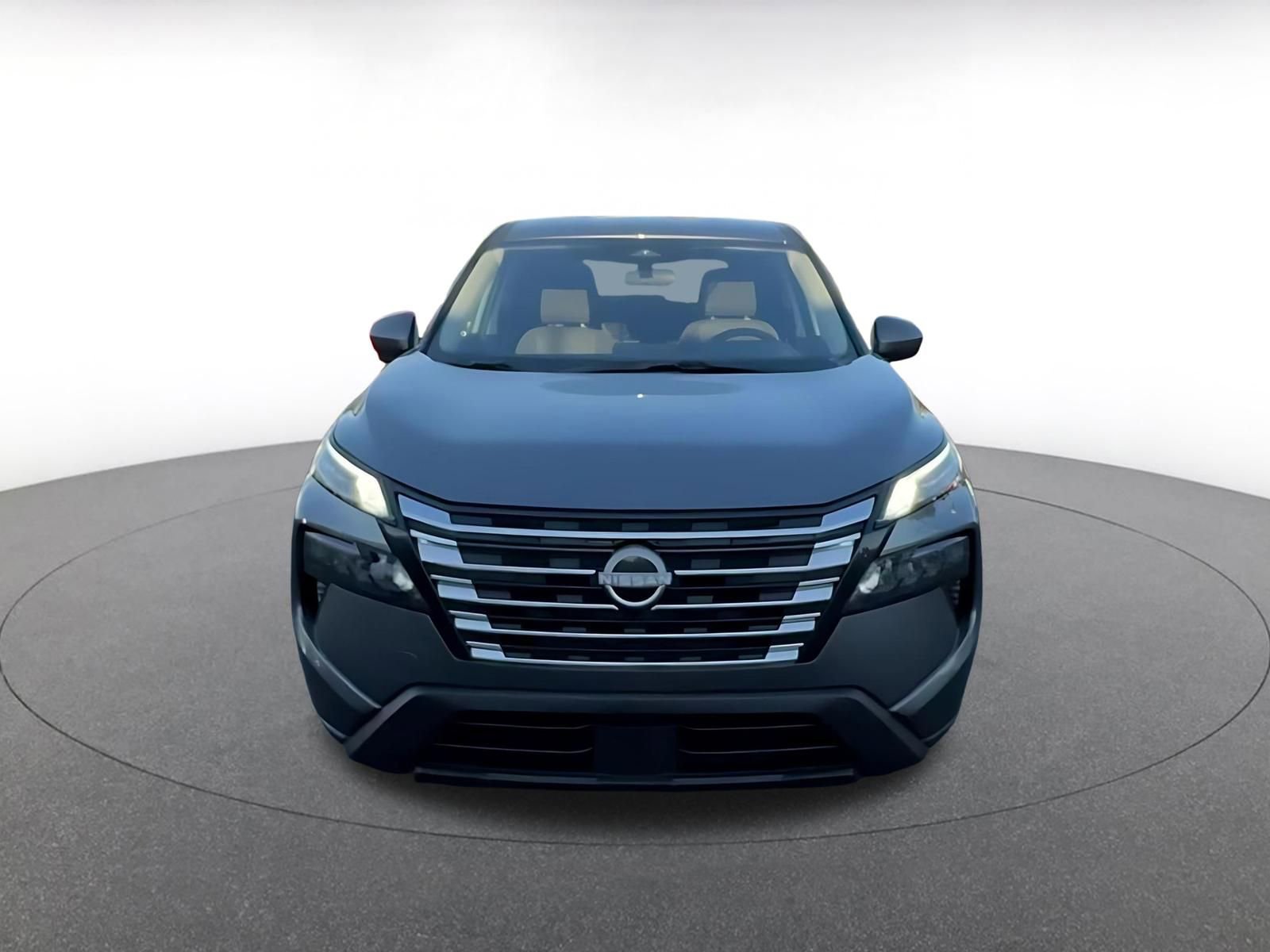 Thumbnail: 2025 Nissan Rogue - 4