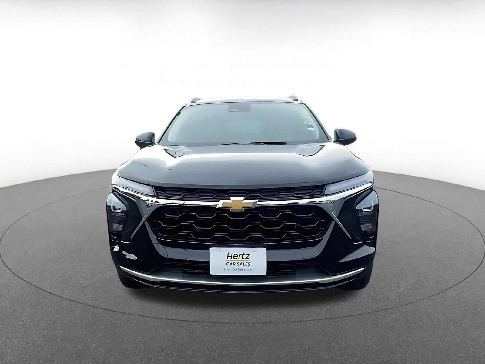 Thumbnail: 2025 Chevrolet Trax - 4