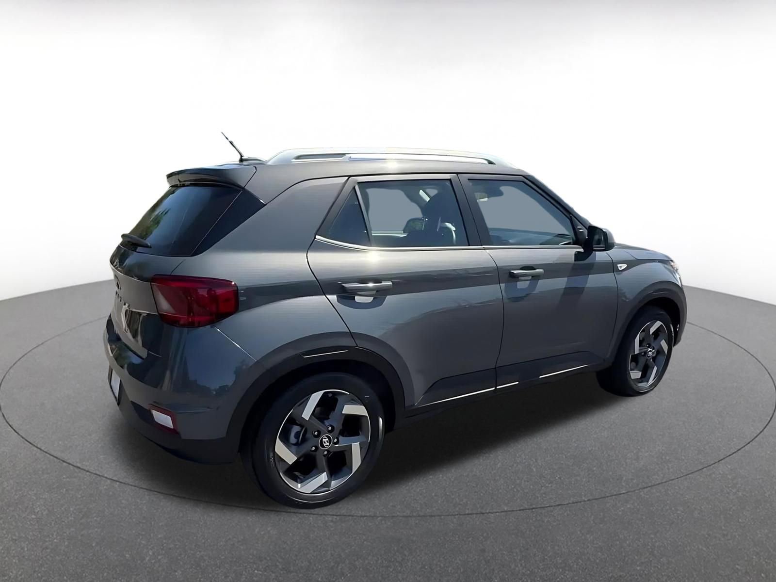 Thumbnail: 2025 Hyundai Venue - 15