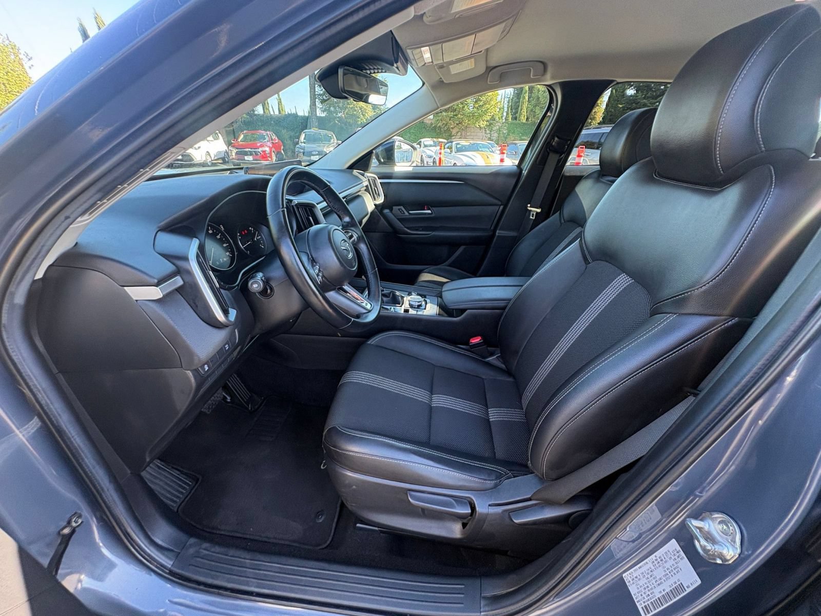 Thumbnail: 2025 Mazda CX-50 - 28