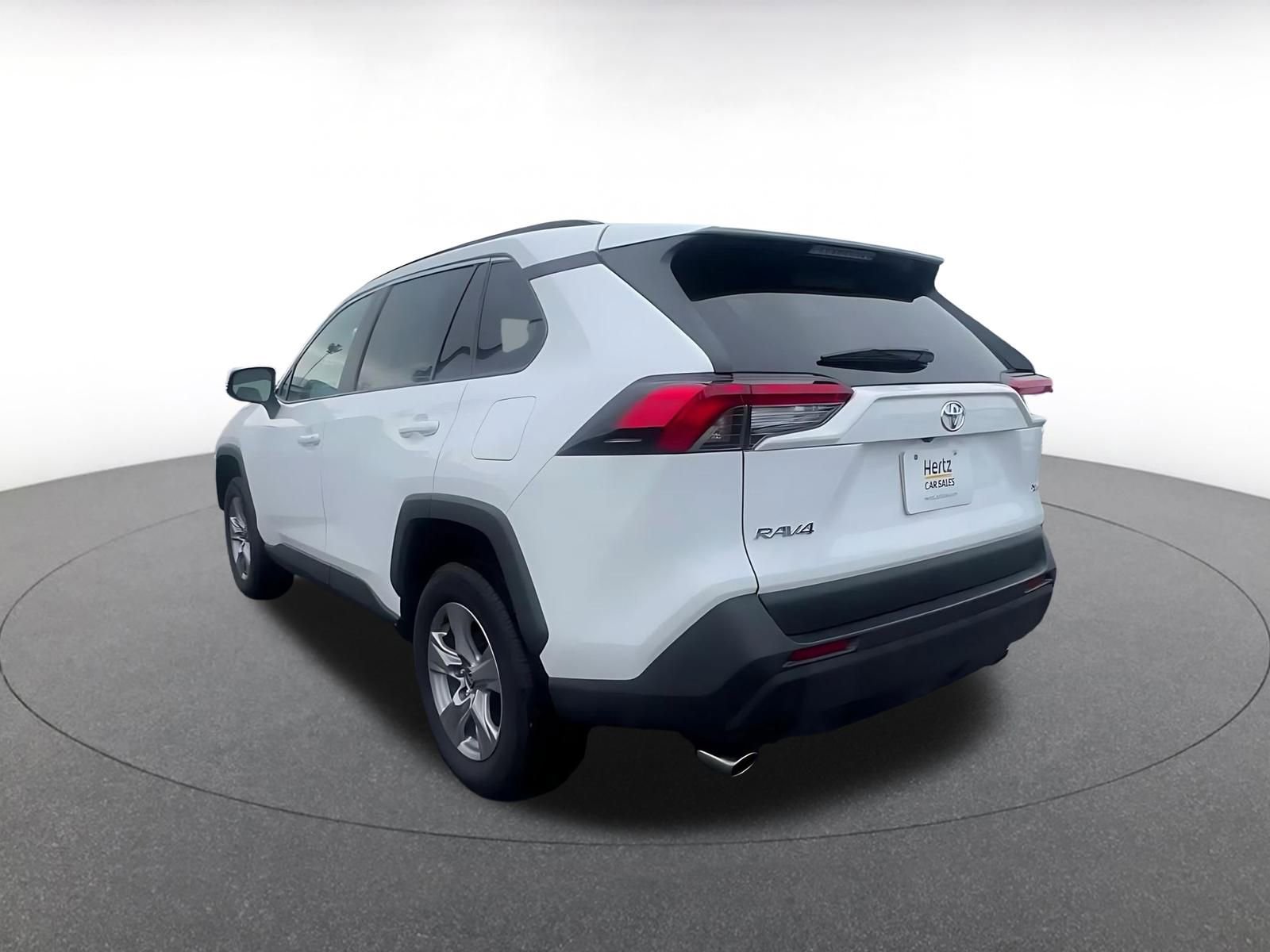 Thumbnail: 2025 Toyota RAV4 - 11