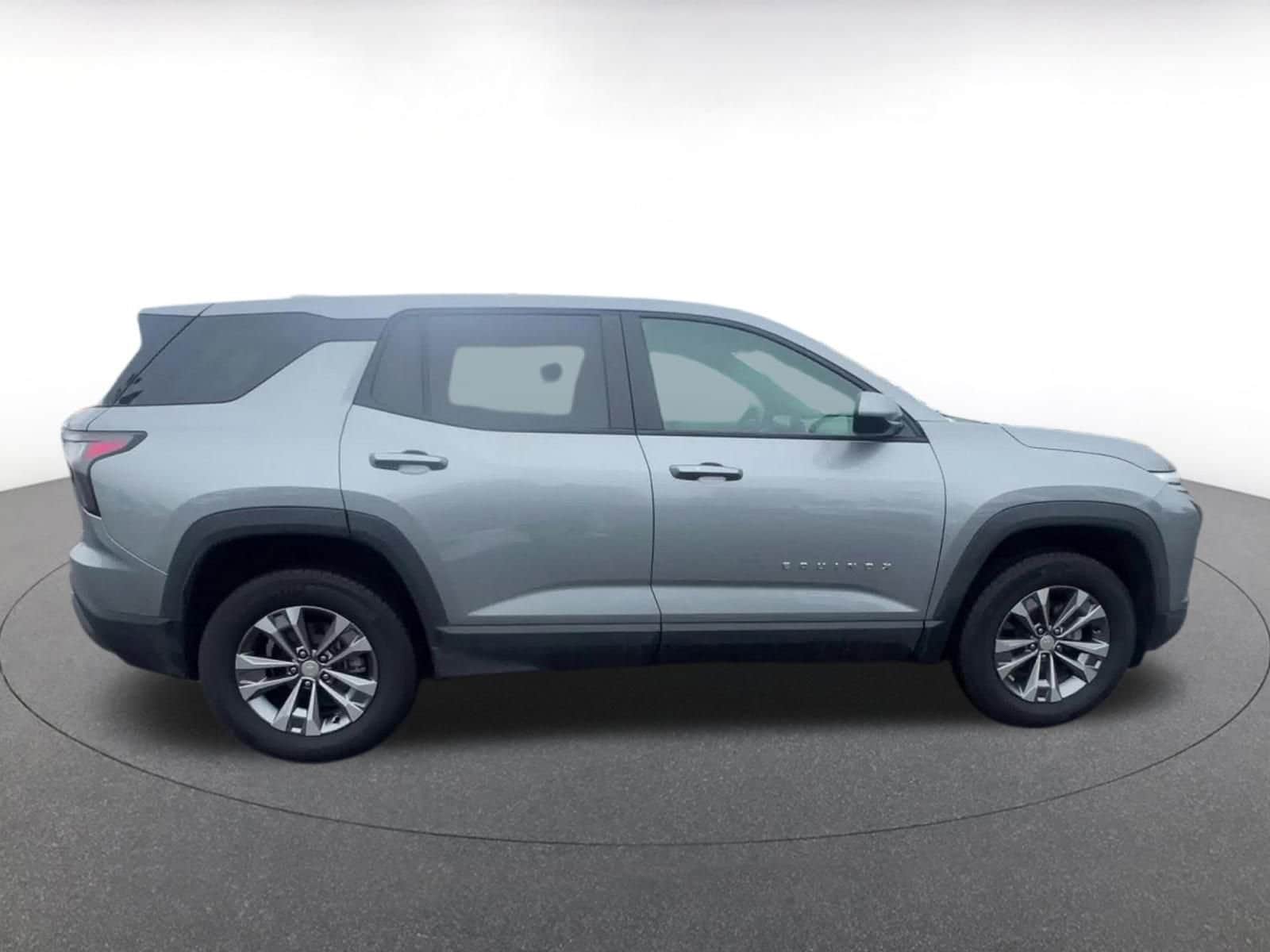 Thumbnail: 2025 Chevrolet Equinox - 16