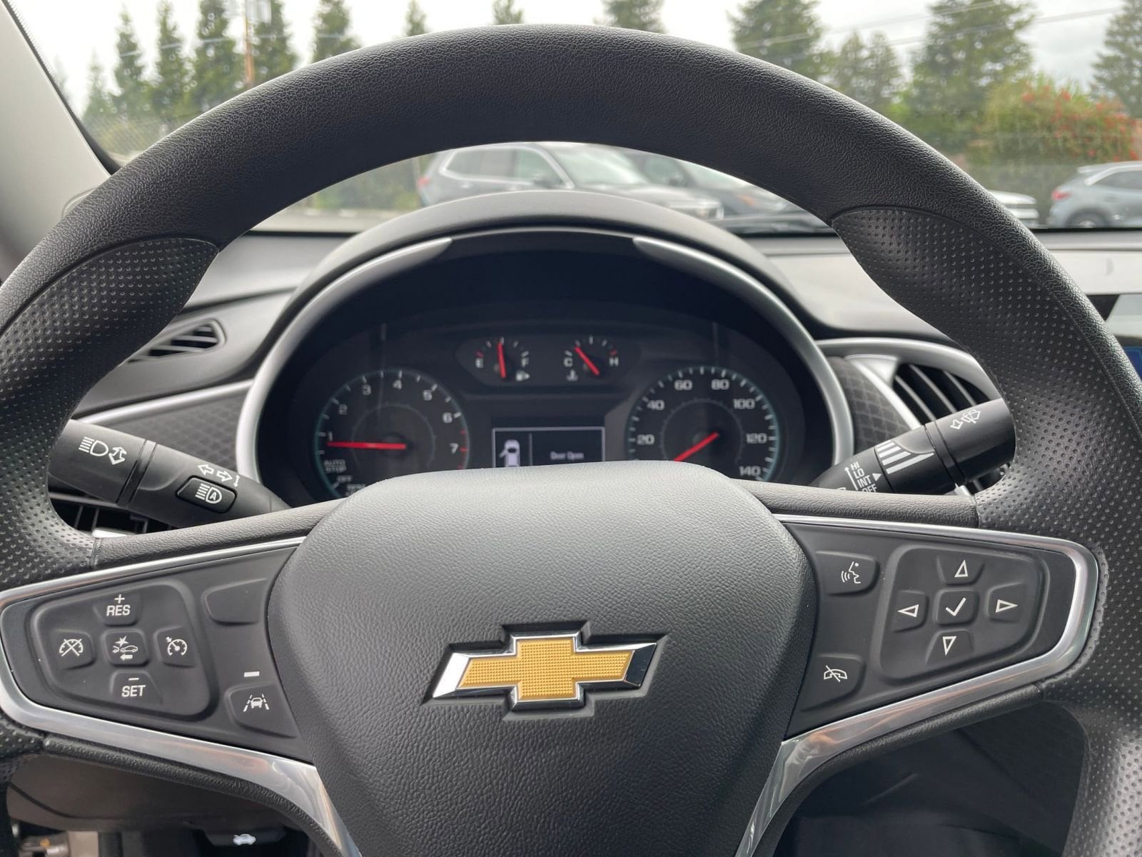 Thumbnail: 2023 Chevrolet Malibu - 27