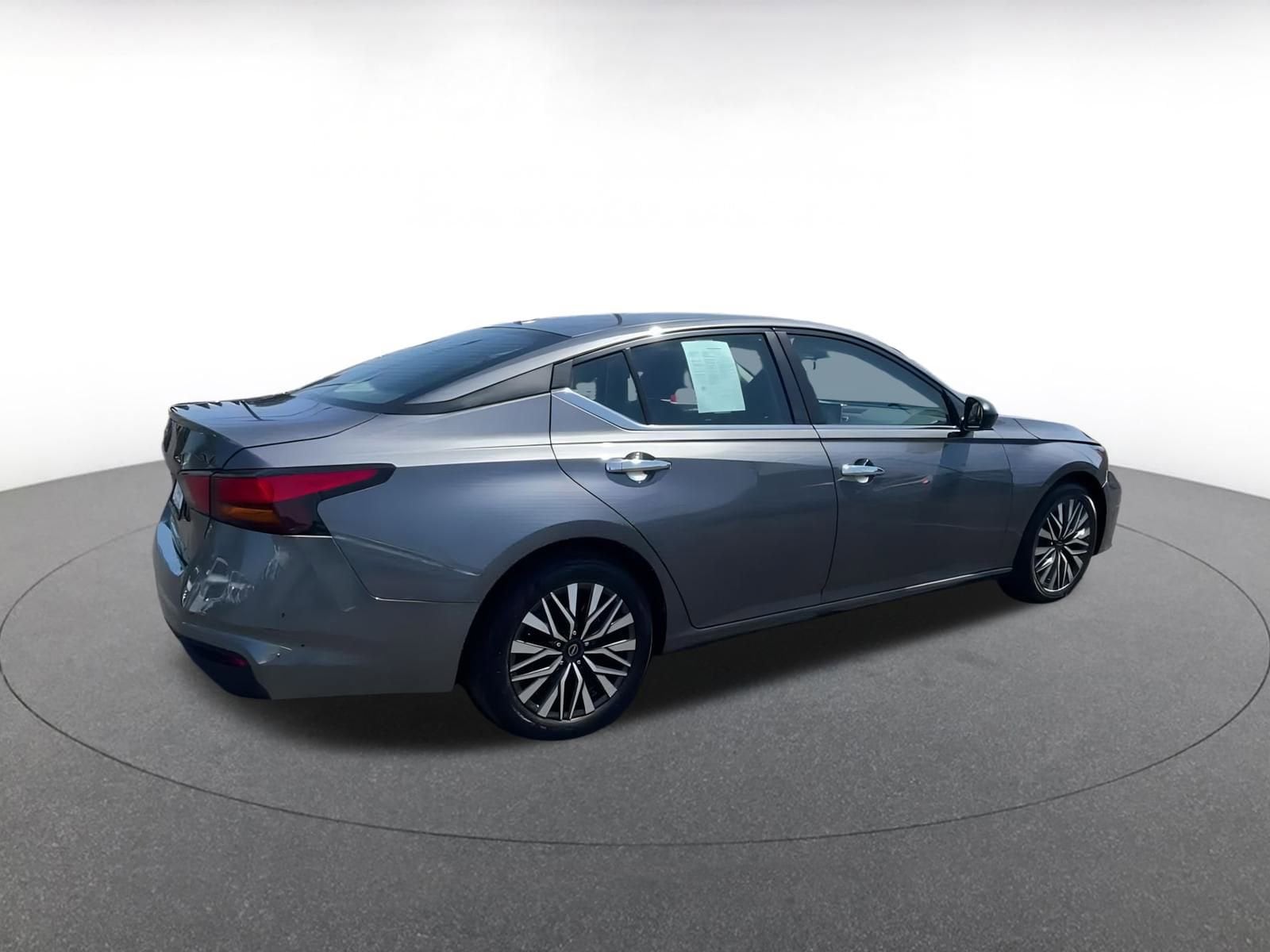 Thumbnail: 2024 Nissan Altima - 15