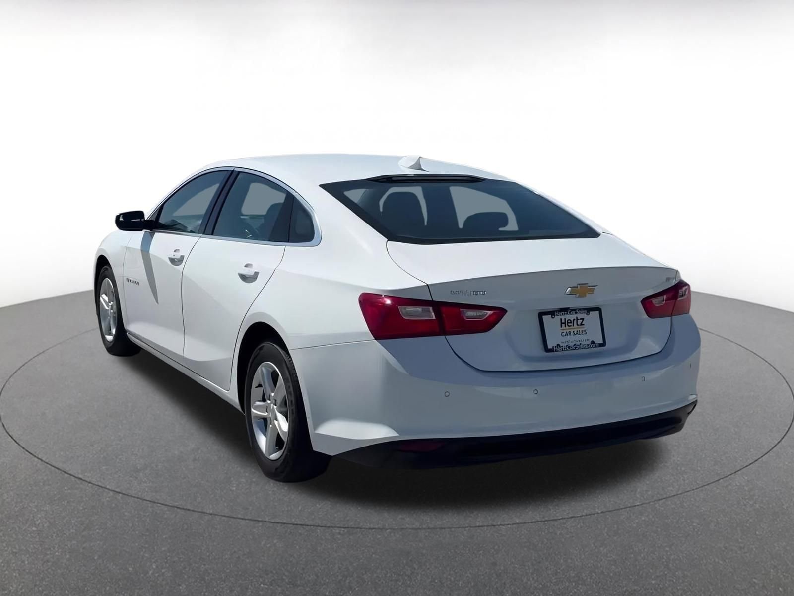 Thumbnail: 2024 Chevrolet Malibu - 11