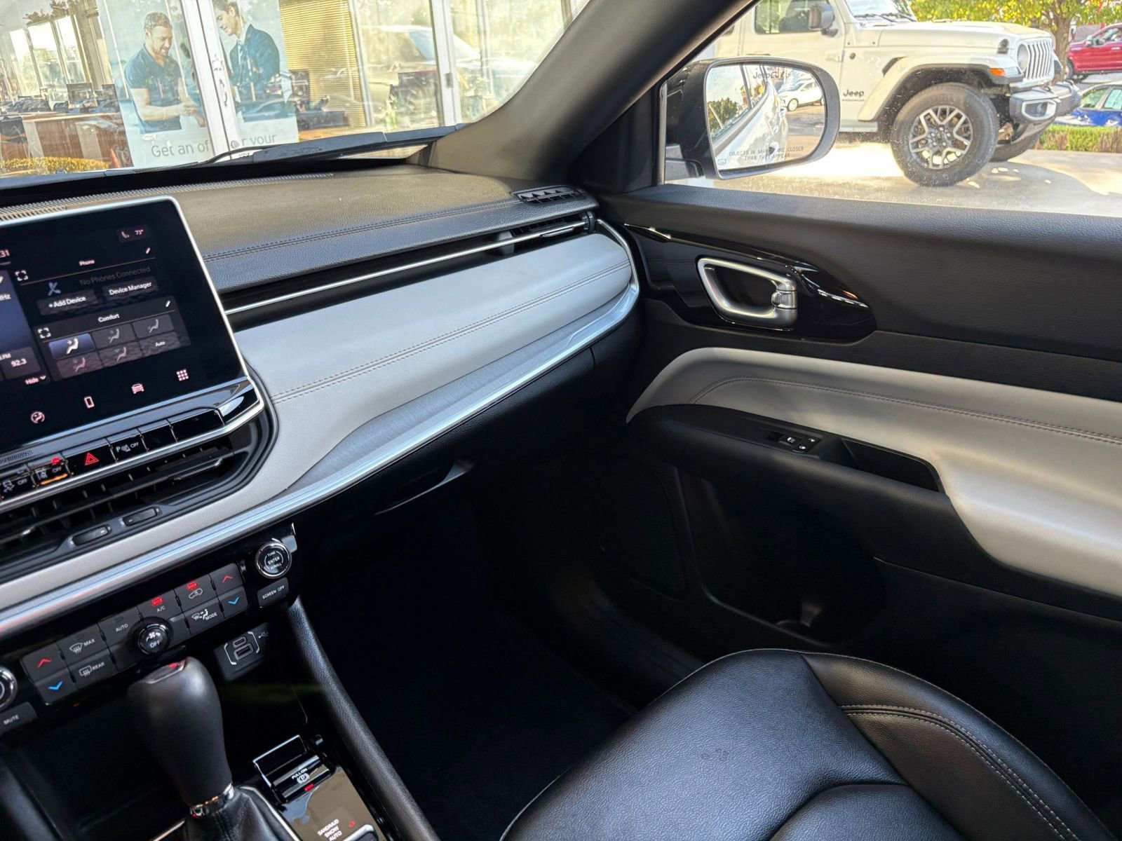 Thumbnail: 2025 Jeep Compass - 35