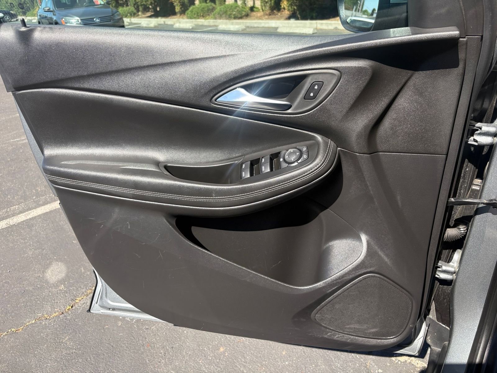 Thumbnail: 2025 Buick Encore GX - 18