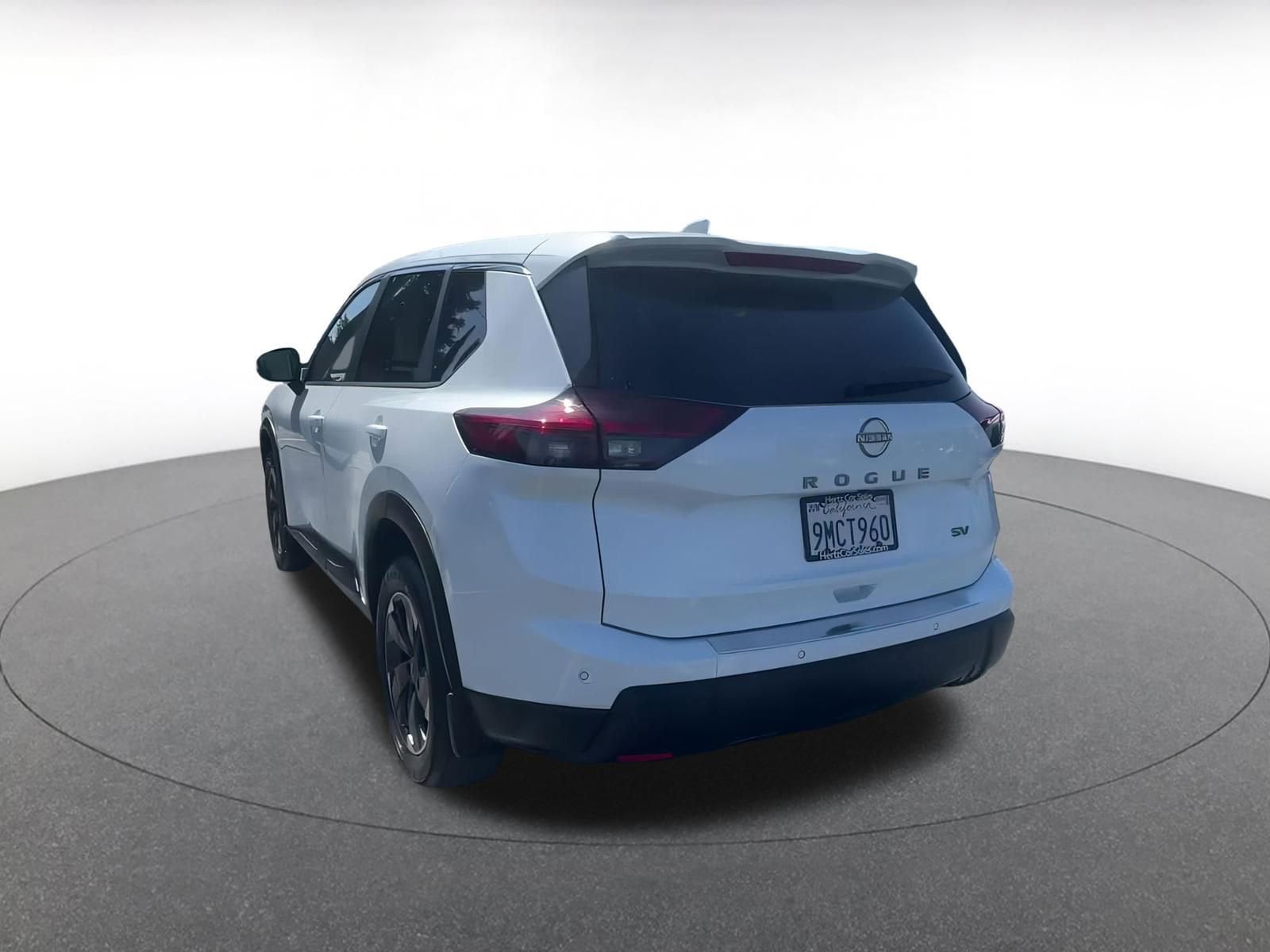 Thumbnail: 2024 Nissan Rogue - 11