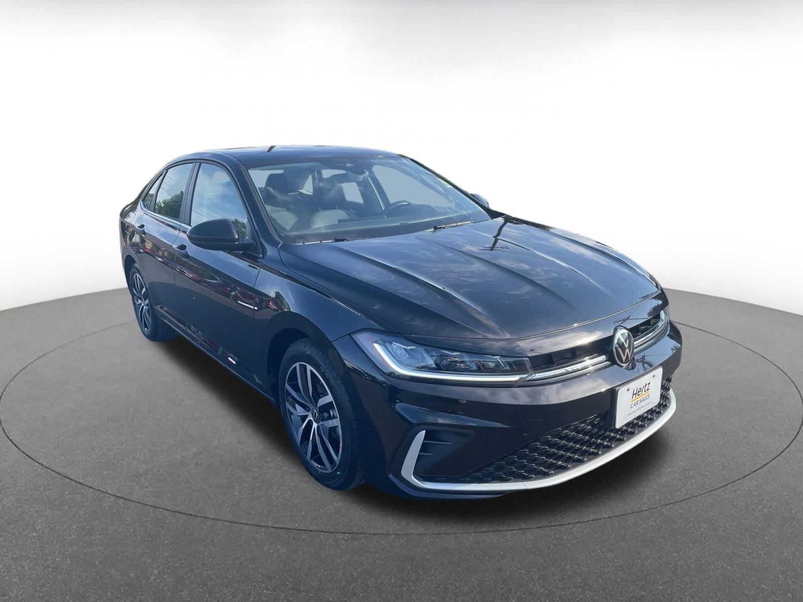 Thumbnail: 2025 Volkswagen Jetta - 1