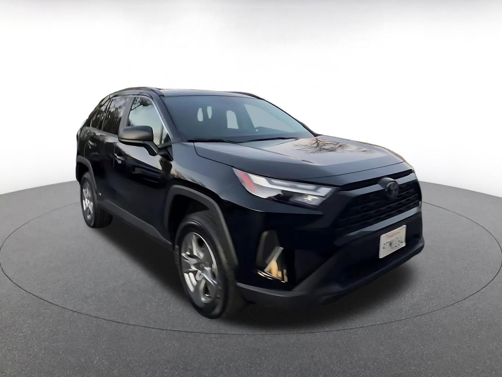 Thumbnail: 2025 Toyota RAV4 - 2