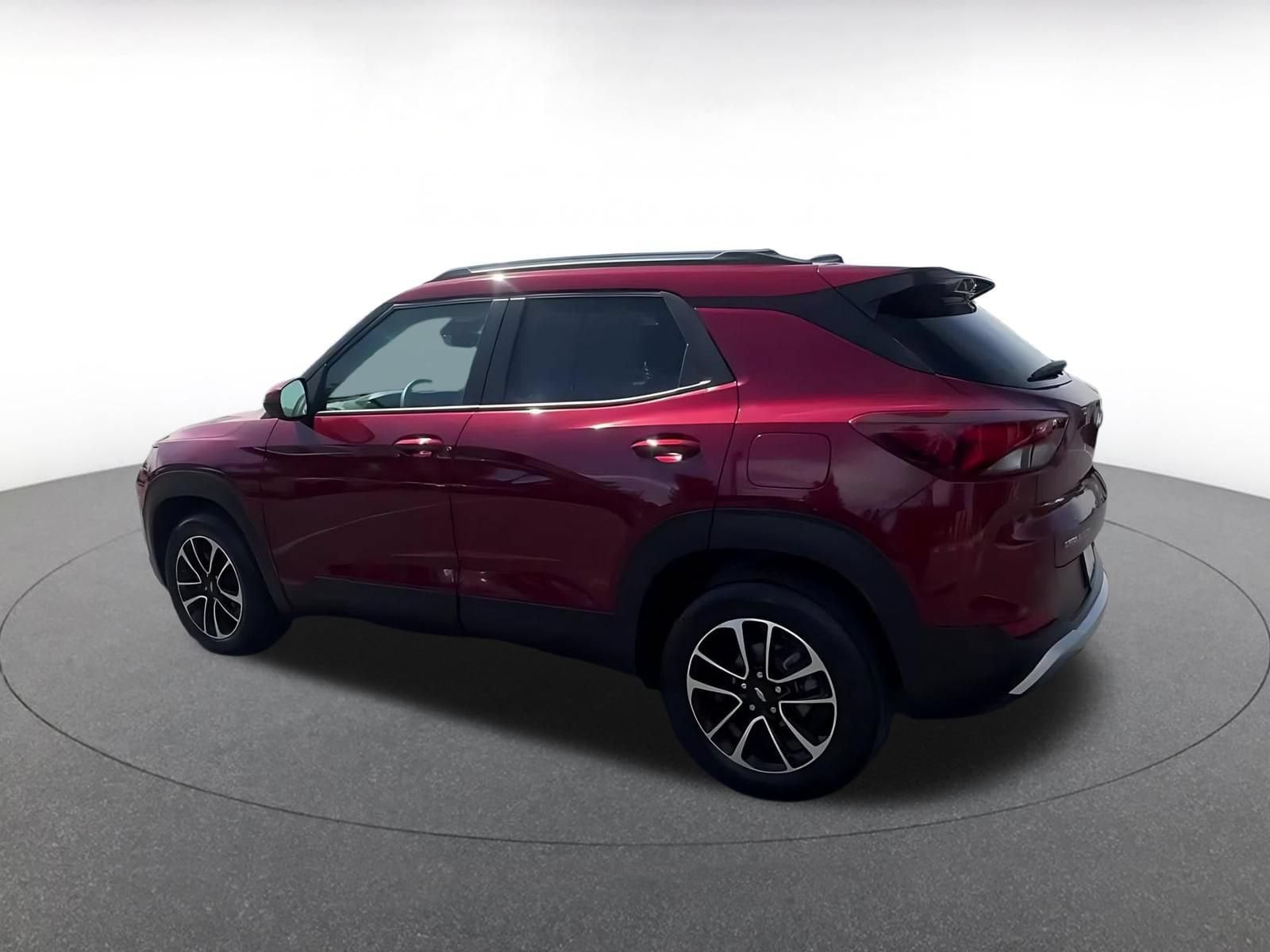 Thumbnail: 2025 Chevrolet TrailBlazer - 10