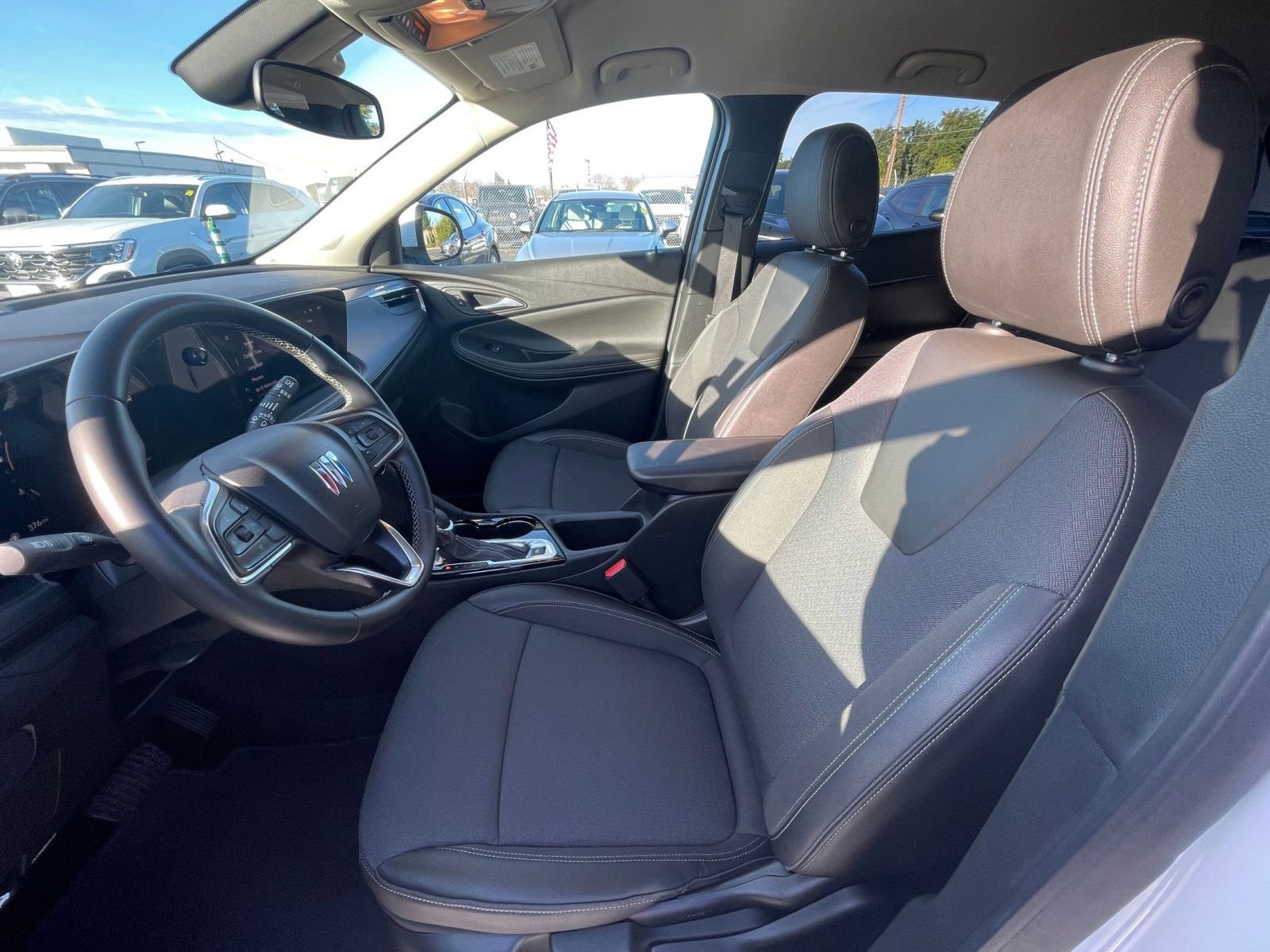 Thumbnail: 2025 Buick Encore GX - 27