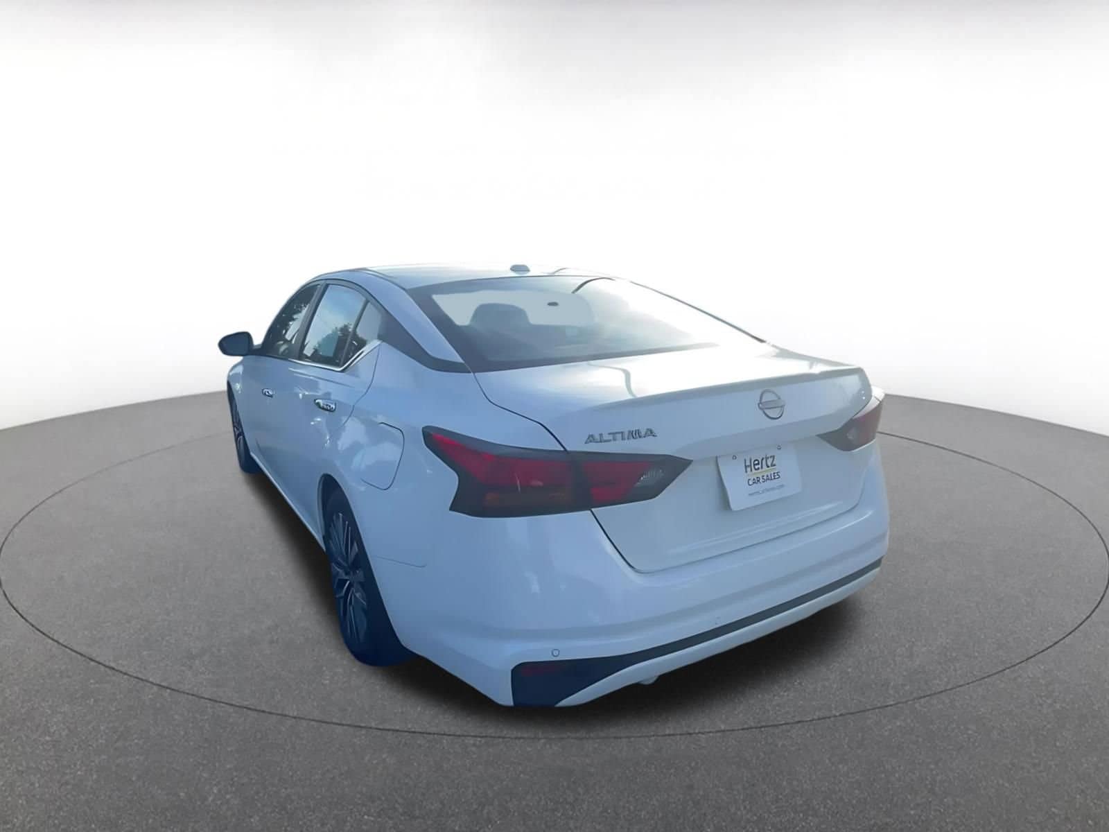 Thumbnail: 2025 Nissan Altima - 11