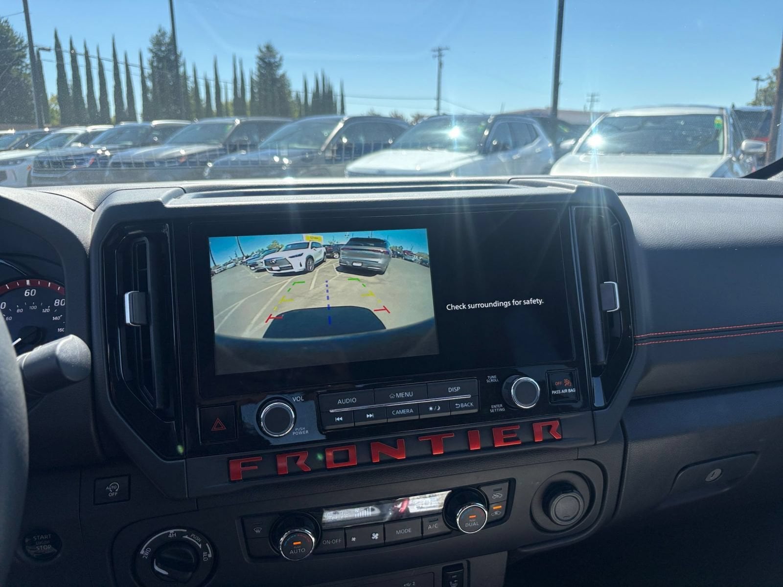 Thumbnail: 2026 Nissan Frontier - 22