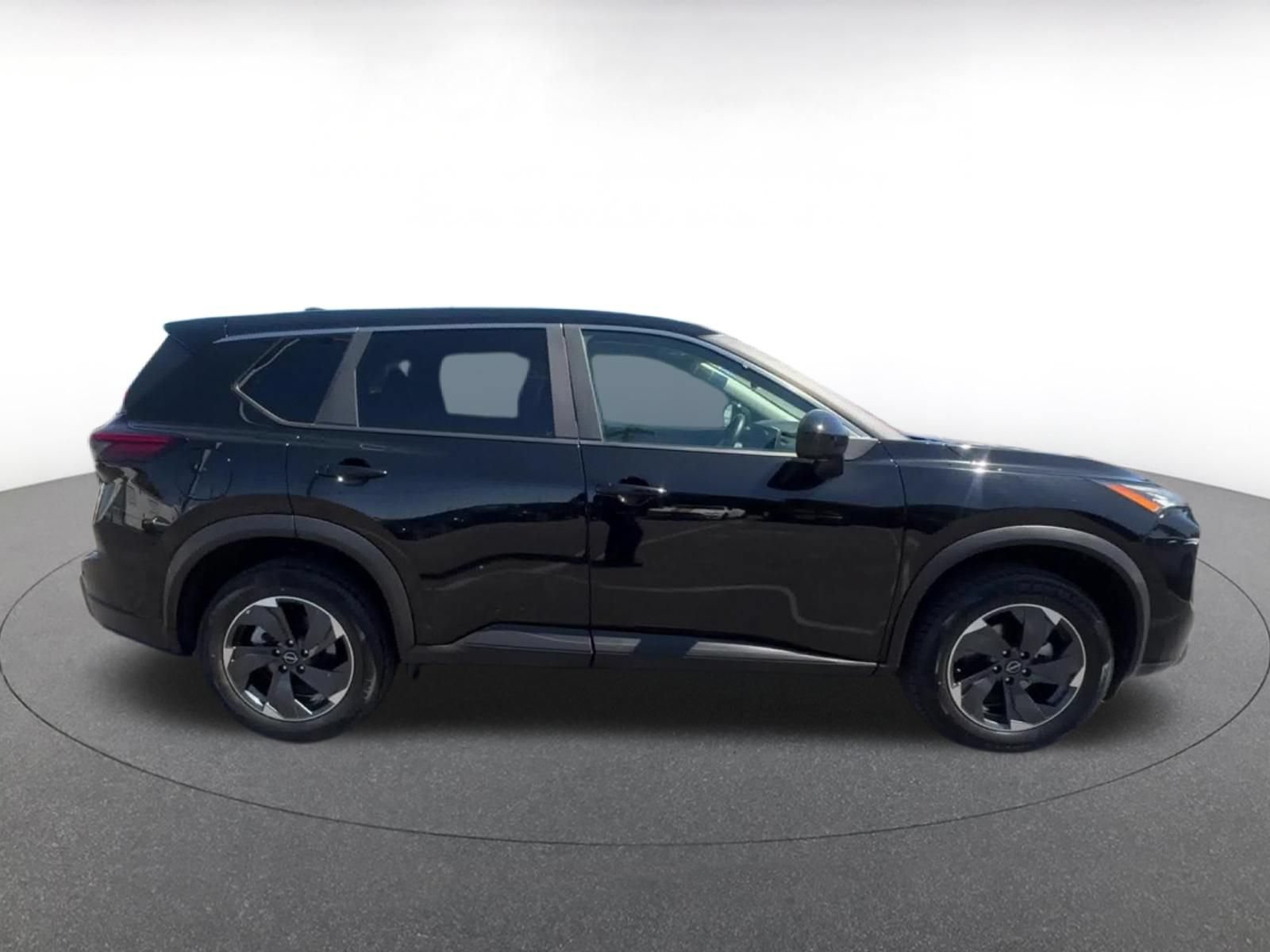 Thumbnail: 2025 Nissan Rogue - 16