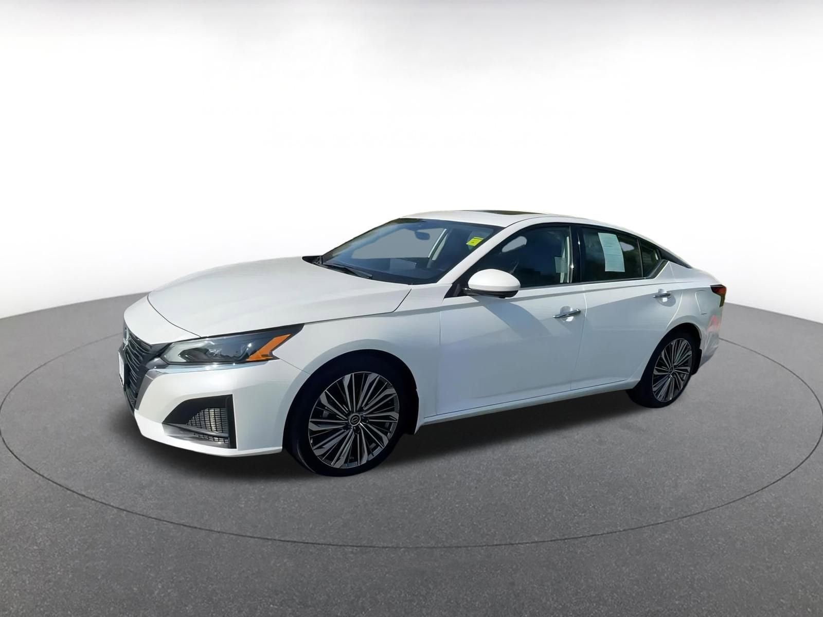 2024 Nissan Altima SL 7