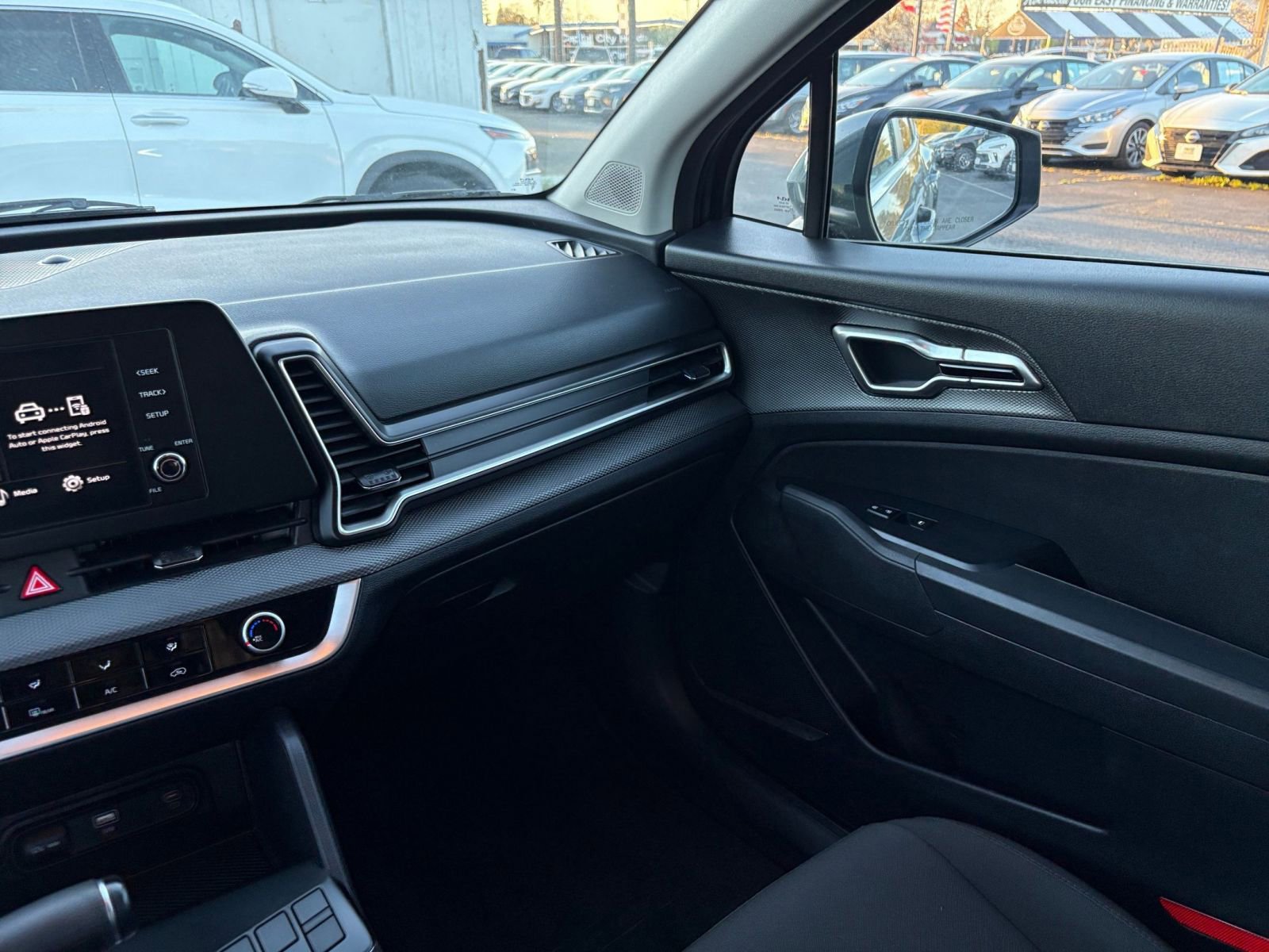 Thumbnail: 2025 Kia Sportage - 34