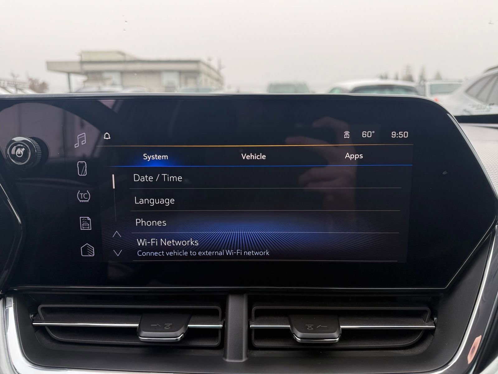 Thumbnail: 2025 Chevrolet Trax - 21