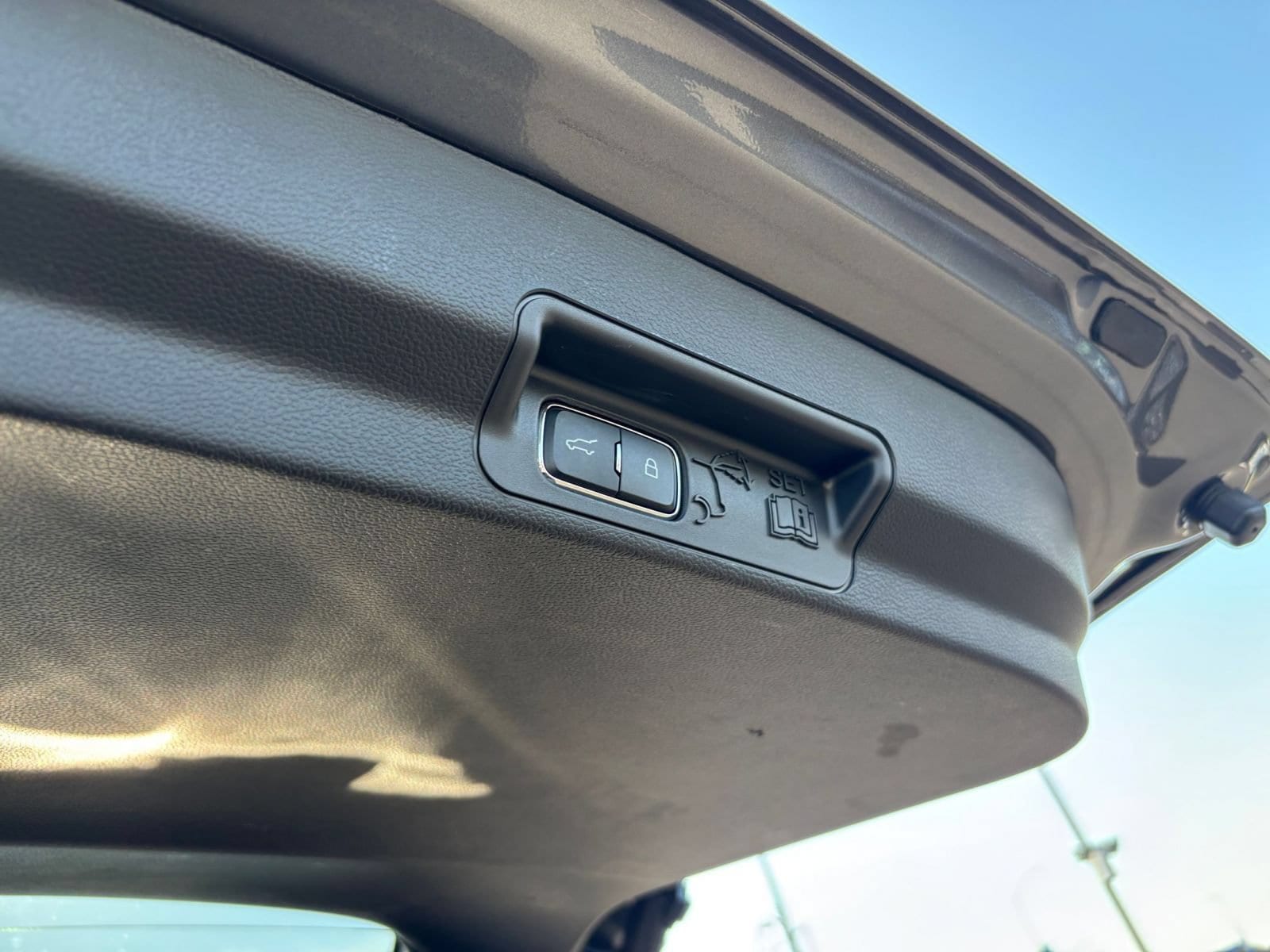 Thumbnail: 2026 Ford Explorer - 24