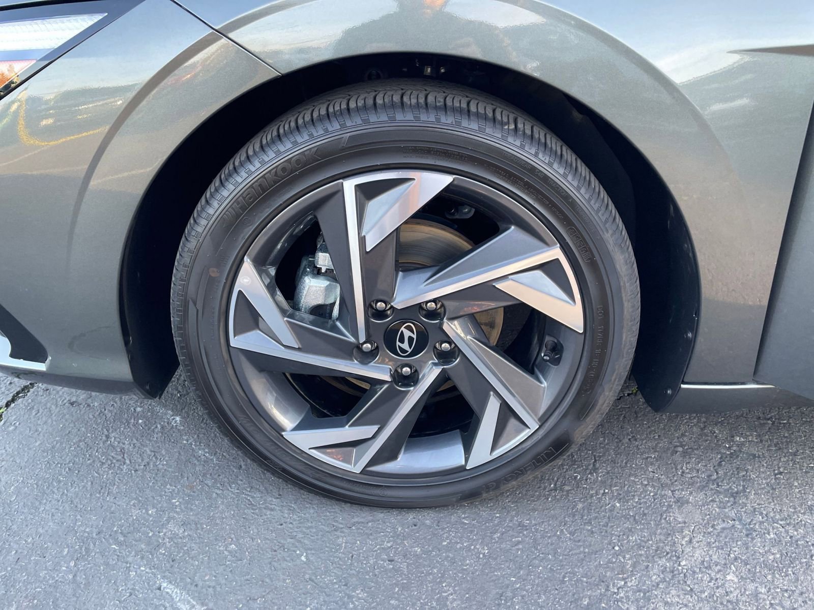 Thumbnail: 2025 Hyundai Elantra - 23