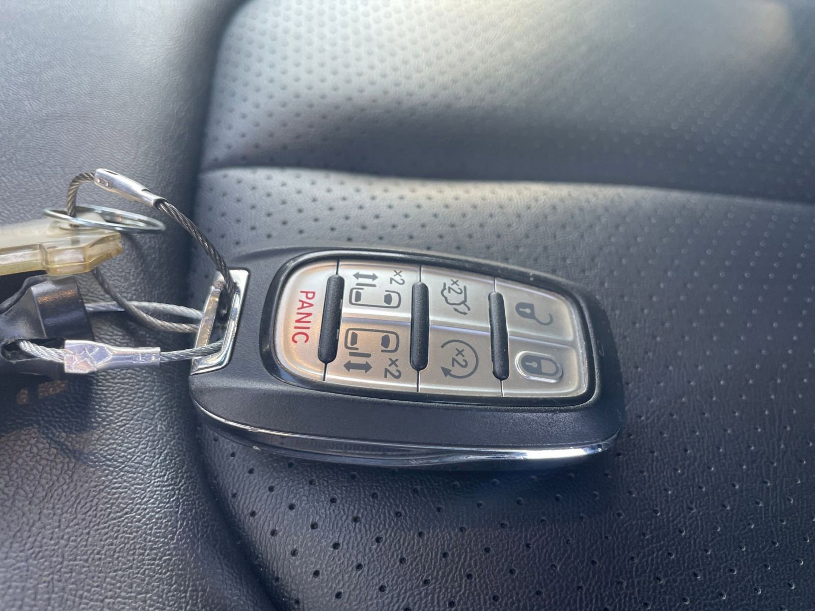 Thumbnail: 2024 Chrysler Pacifica - 18