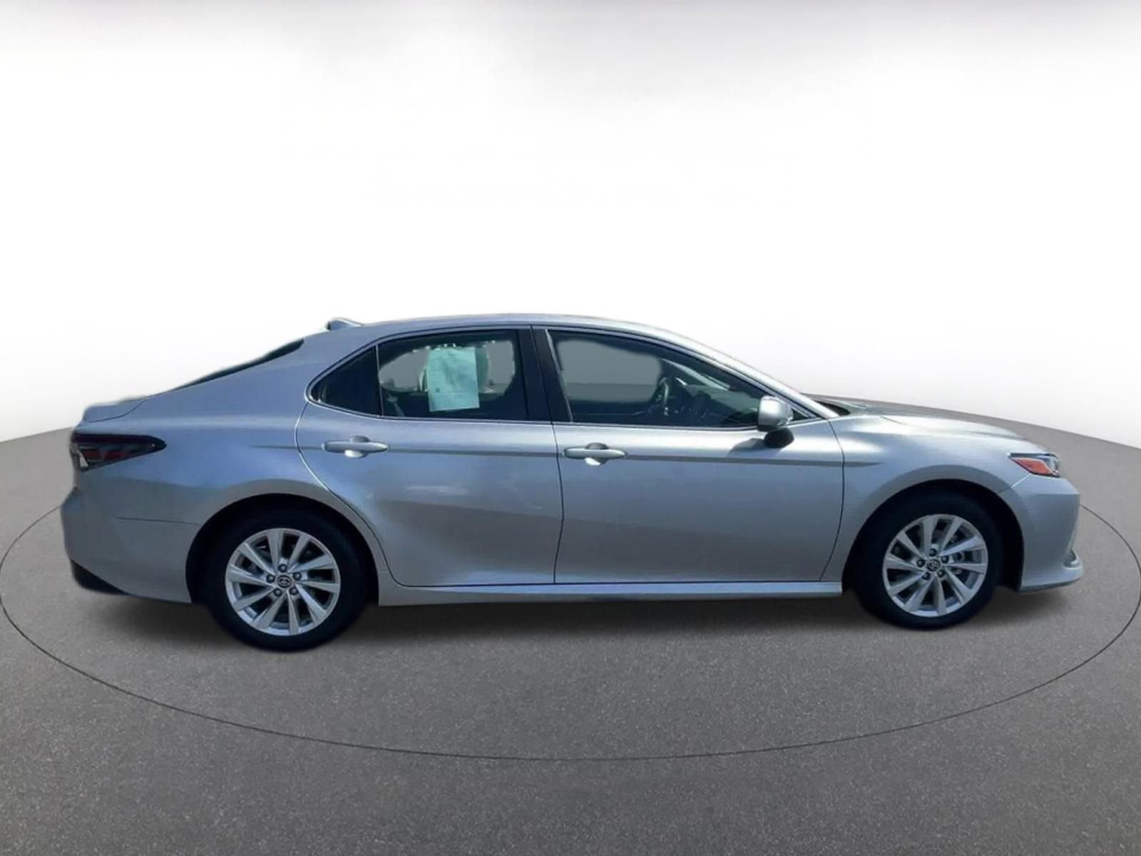 2024 Toyota Camry LE 16