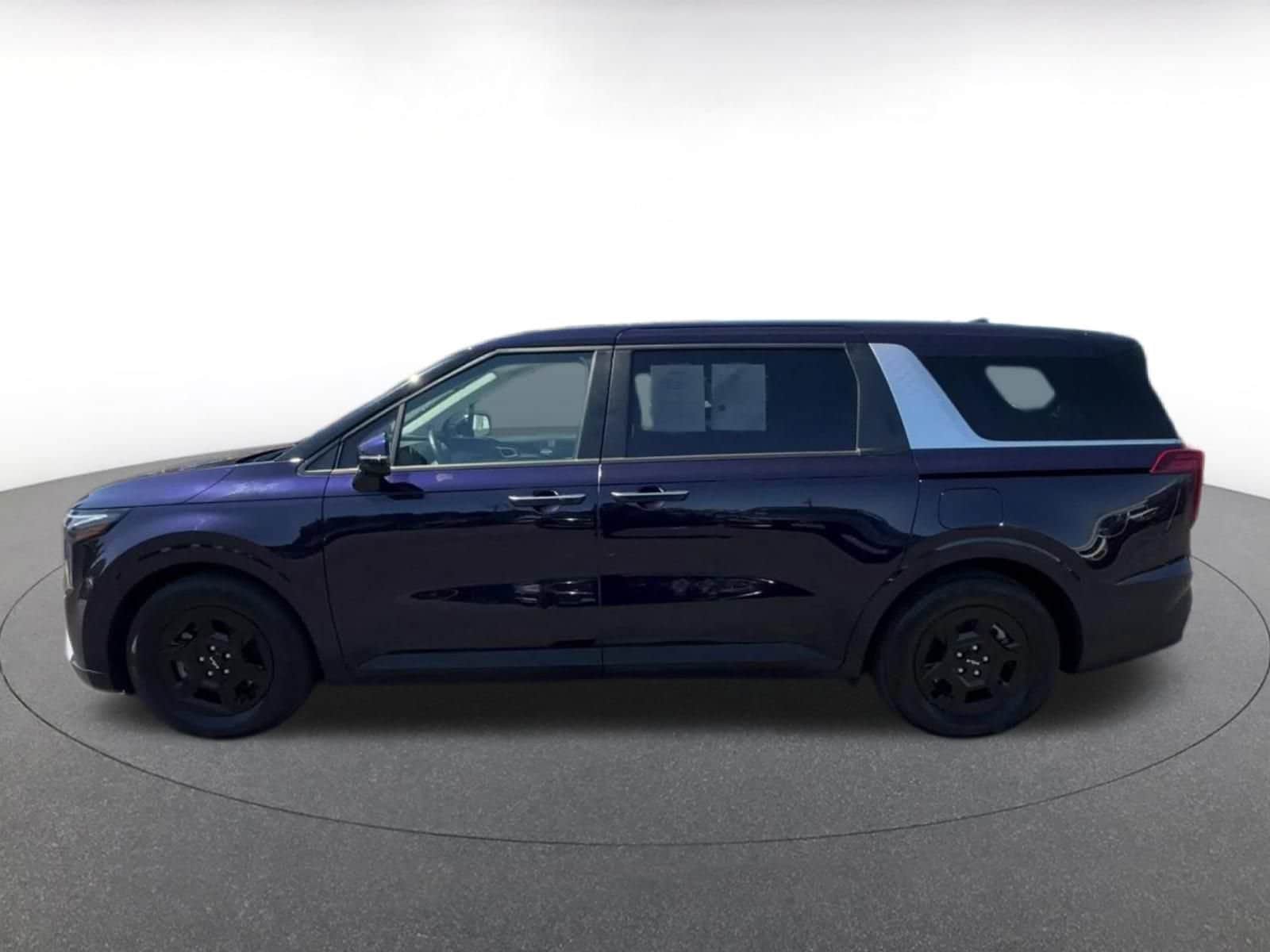 Thumbnail: 2026 Kia Carnival - 9