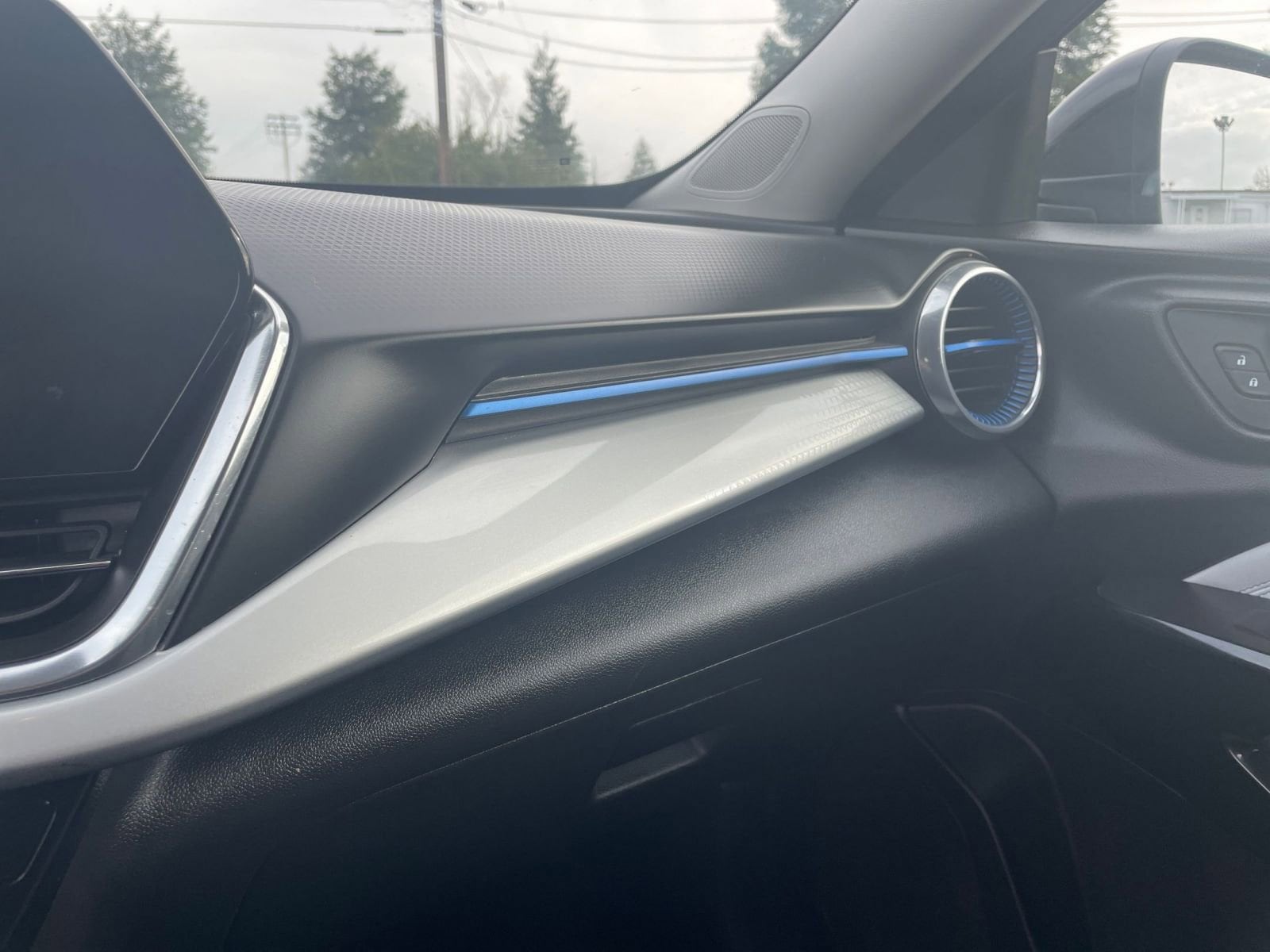 Thumbnail: 2025 Chevrolet Trax - 30