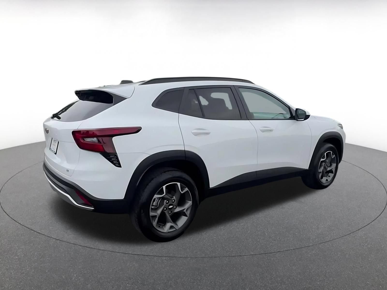Thumbnail: 2025 Chevrolet Trax - 15