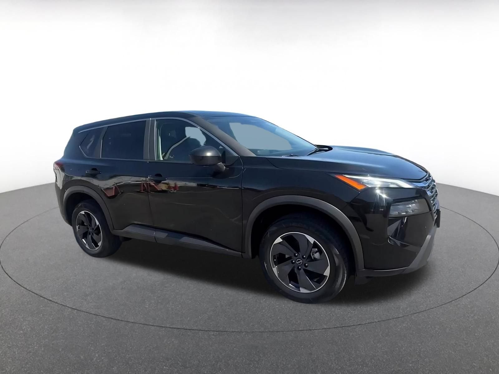 Thumbnail: 2025 Nissan Rogue - 2