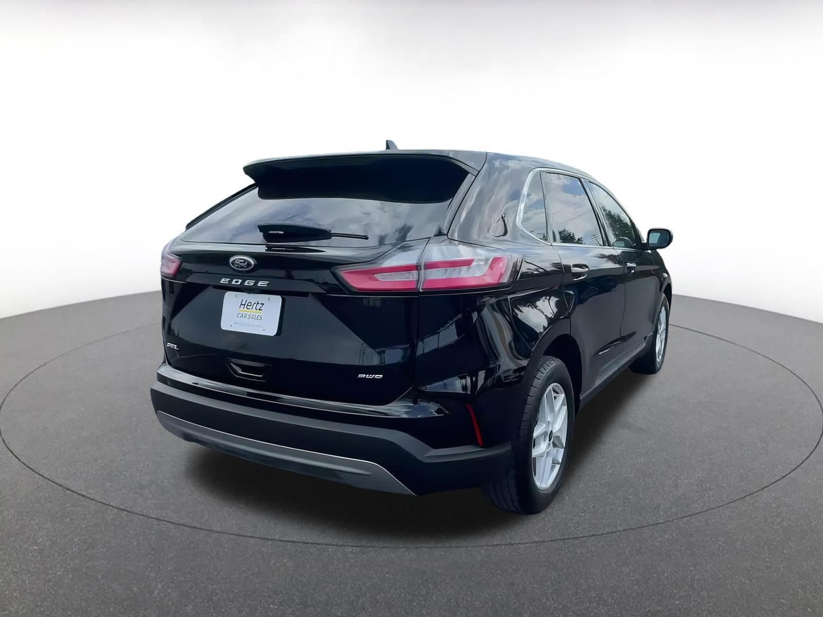 Thumbnail: 2024 Ford Edge - 14