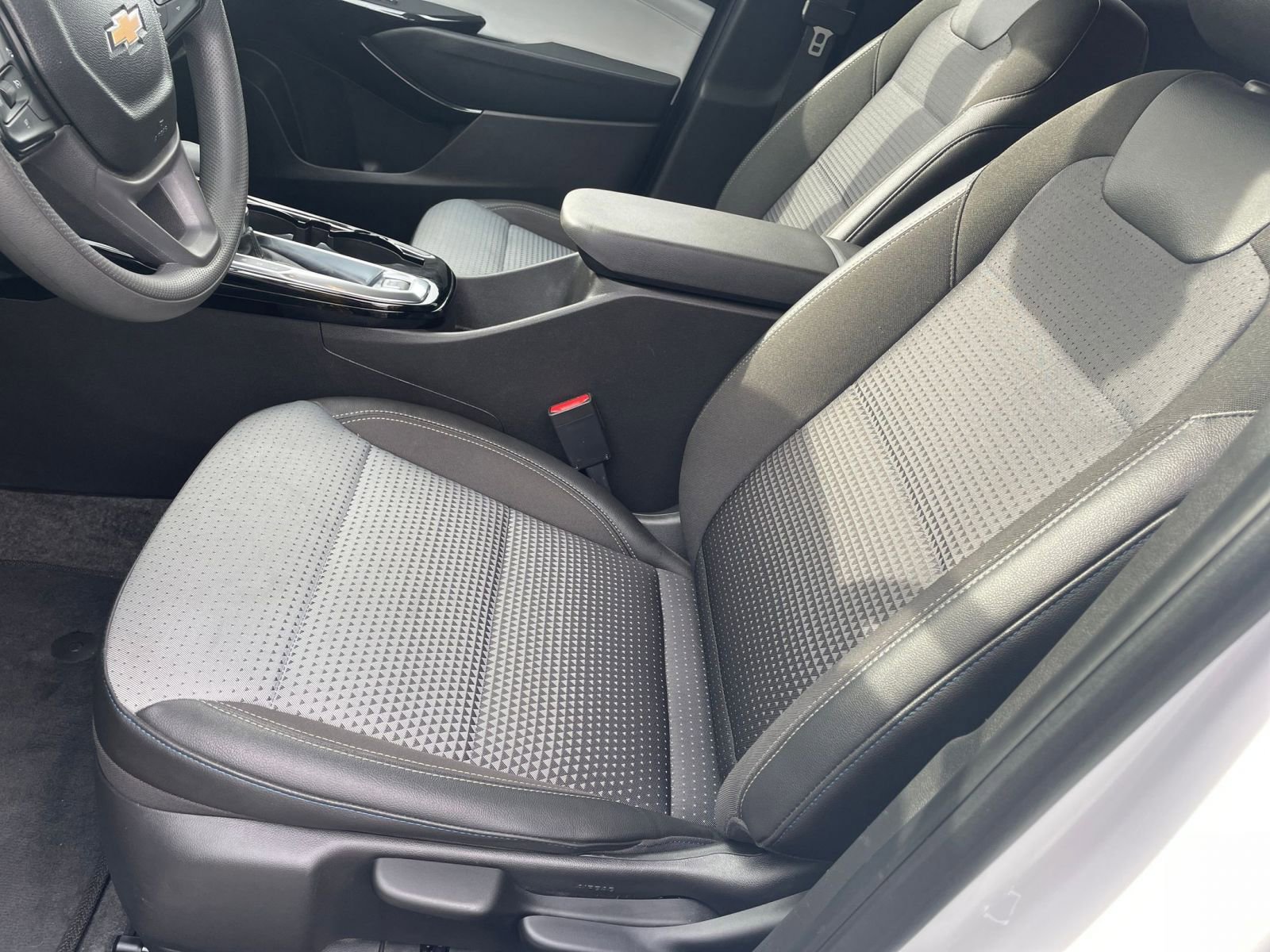 Thumbnail: 2025 Chevrolet Trax - 24