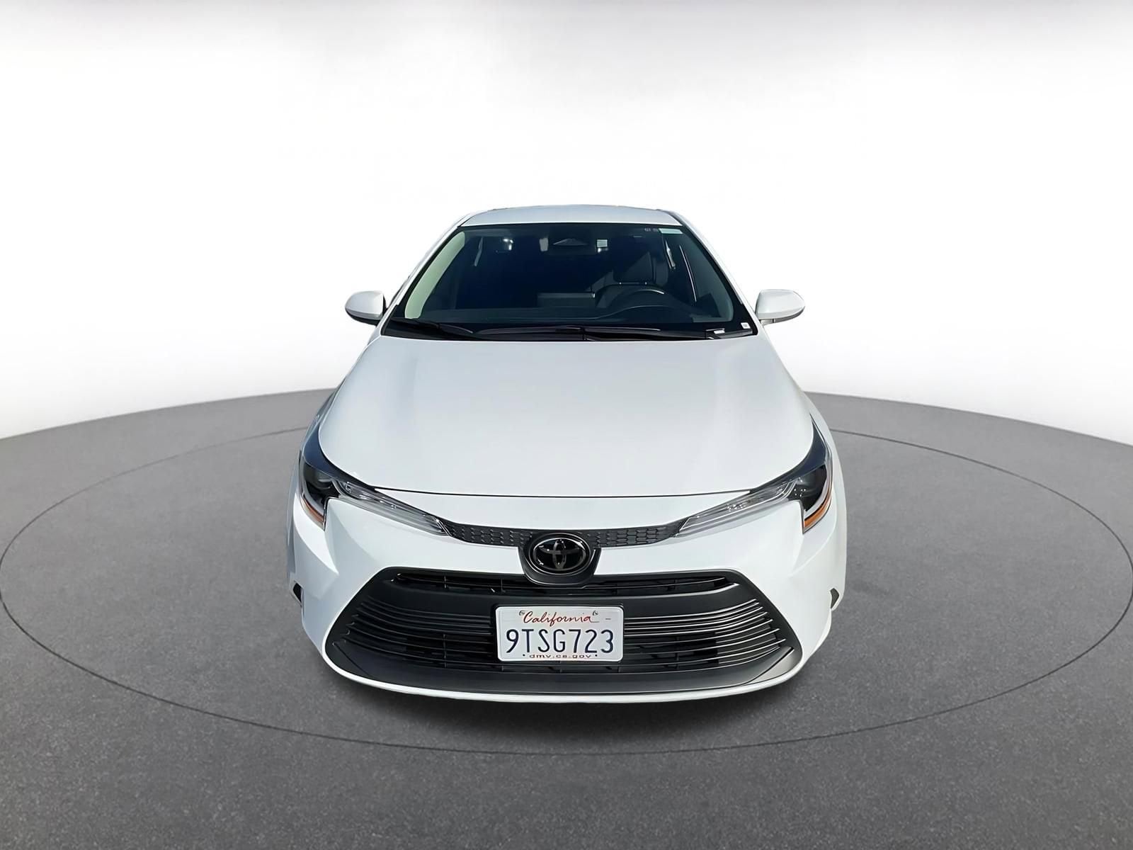 Thumbnail: 2025 Toyota Corolla - 4