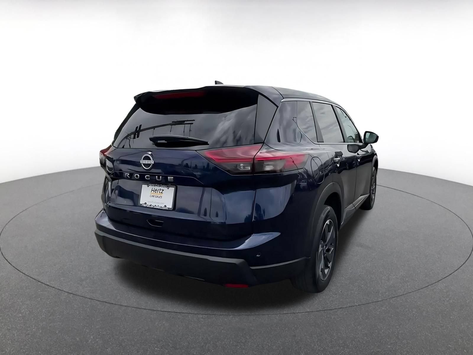 Thumbnail: 2025 Nissan Rogue - 11