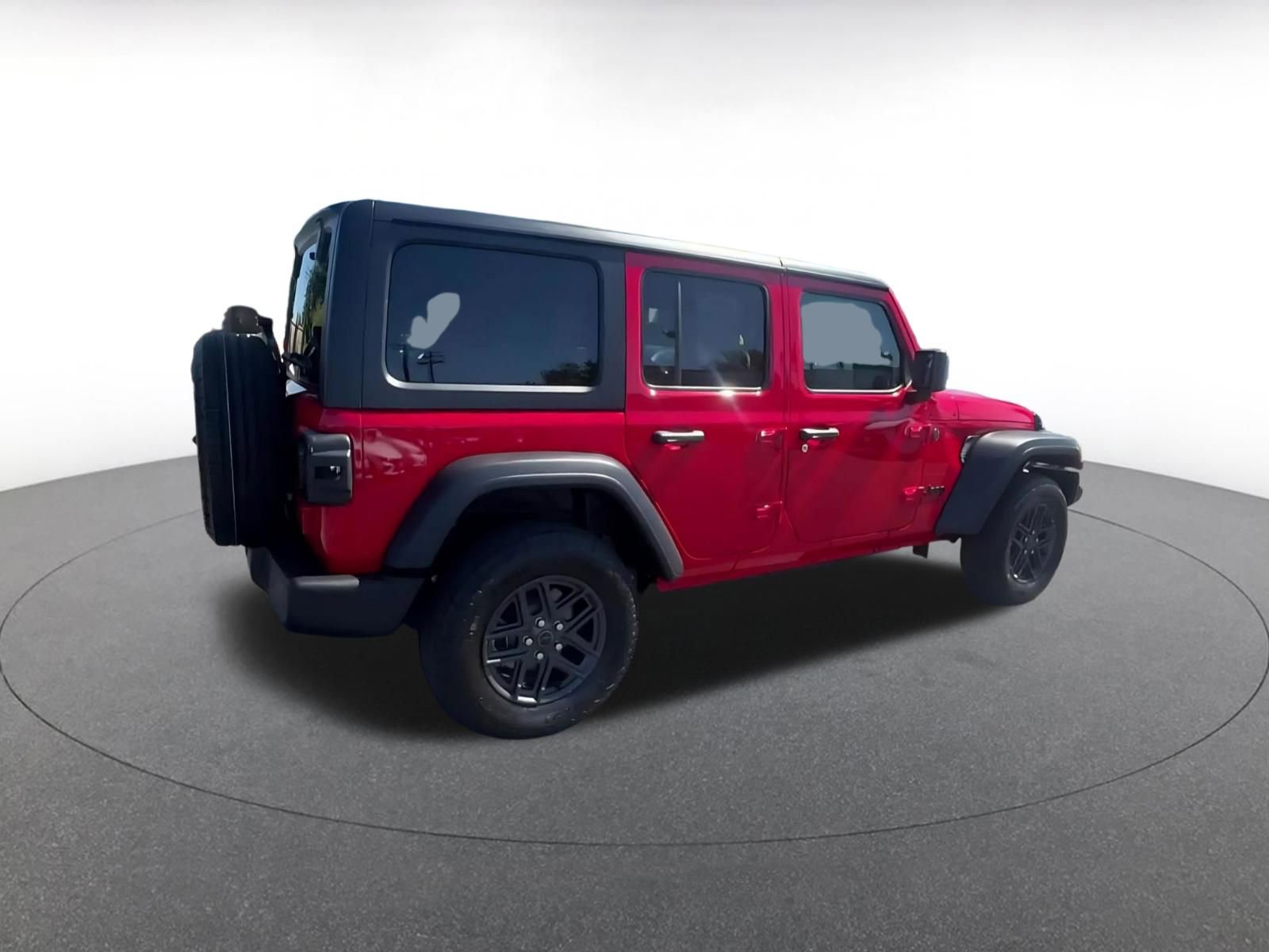 Thumbnail: 2025 Jeep Wrangler - 14