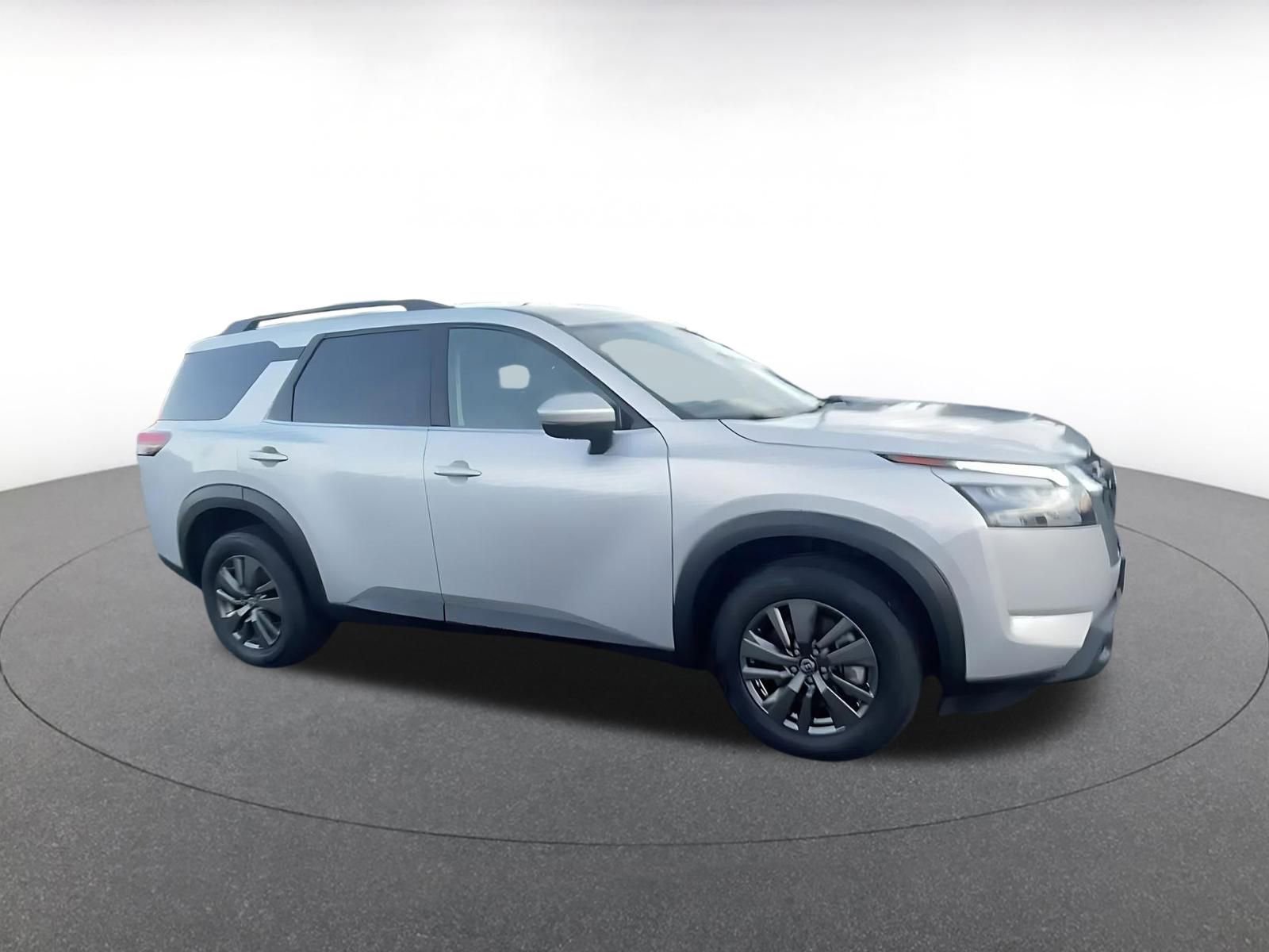 Thumbnail: 2025 Nissan Pathfinder - 2