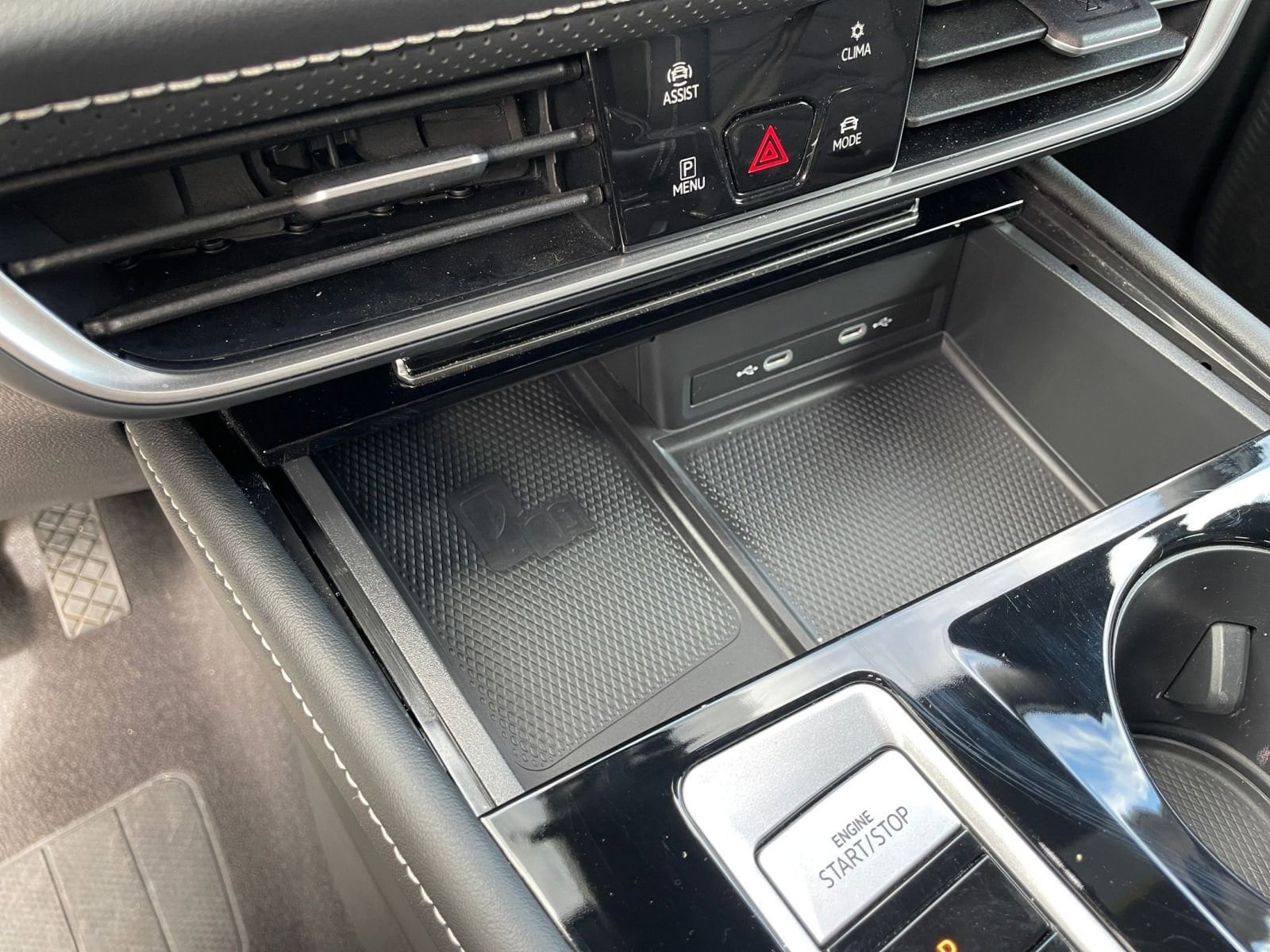 Thumbnail: 2024 Volkswagen Atlas - 20