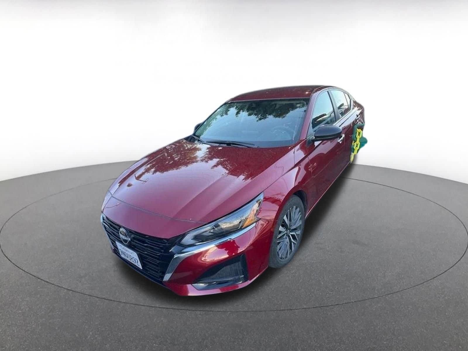 Thumbnail: 2025 Nissan Altima - 2