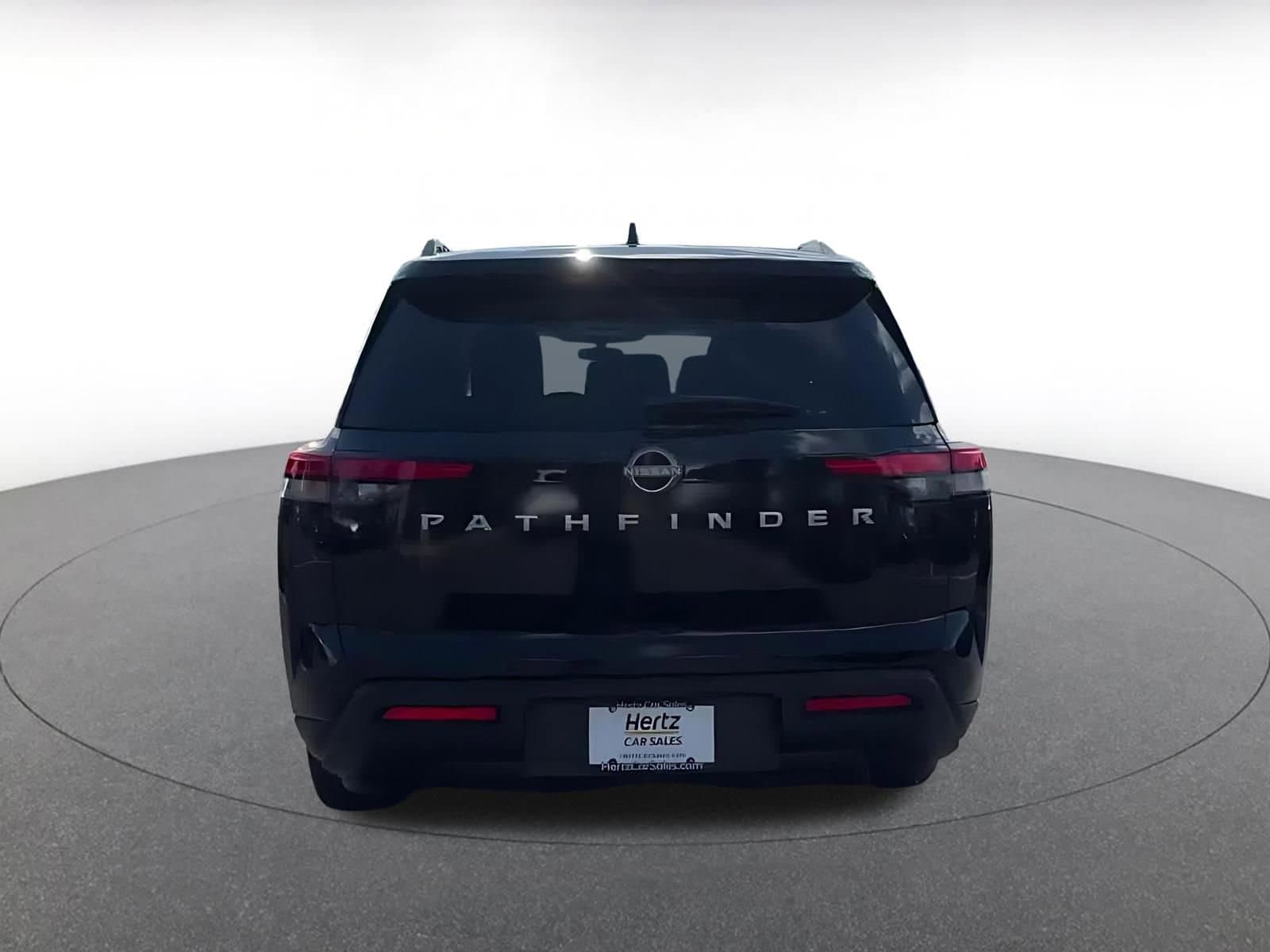 Thumbnail: 2025 Nissan Pathfinder - 12