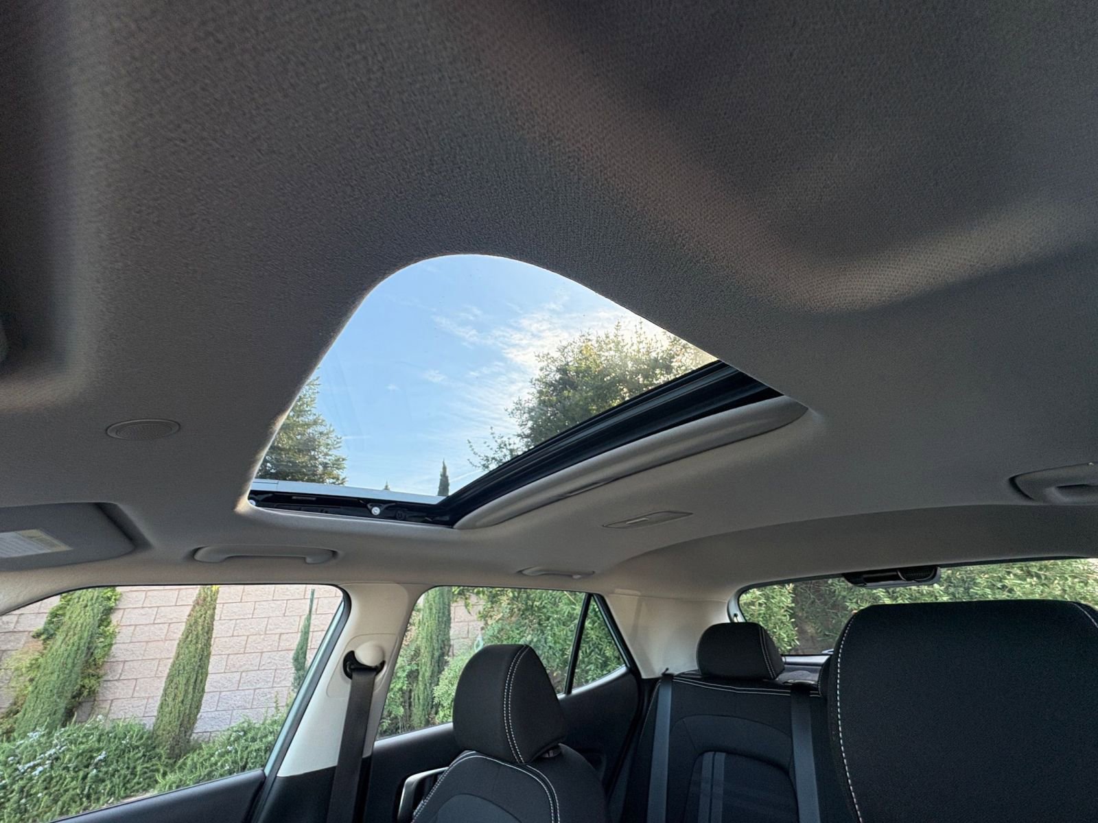 Thumbnail: 2025 Hyundai Venue - 28