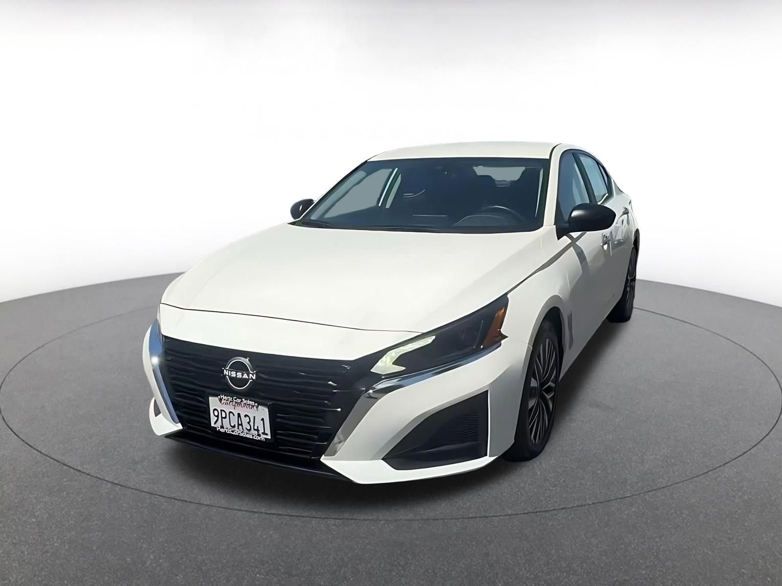 Thumbnail: 2025 Nissan Altima - 7