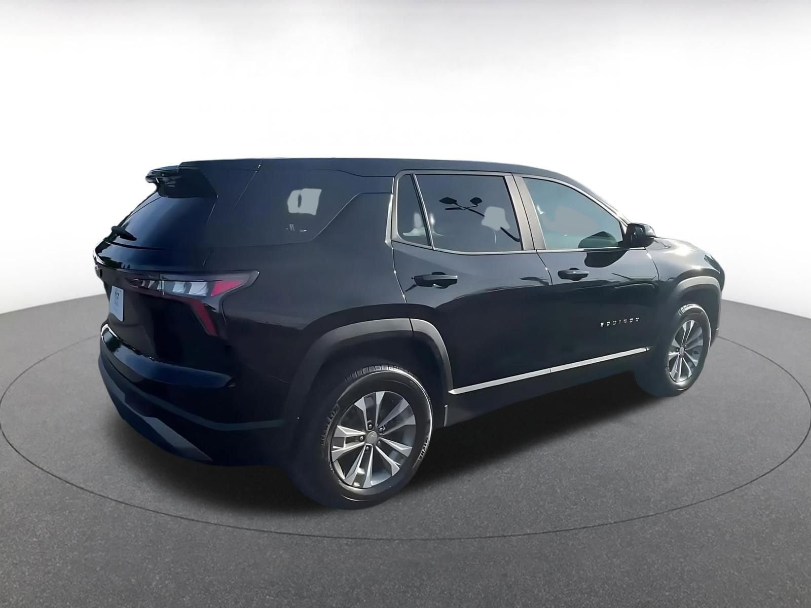 Thumbnail: 2025 Chevrolet Equinox - 15