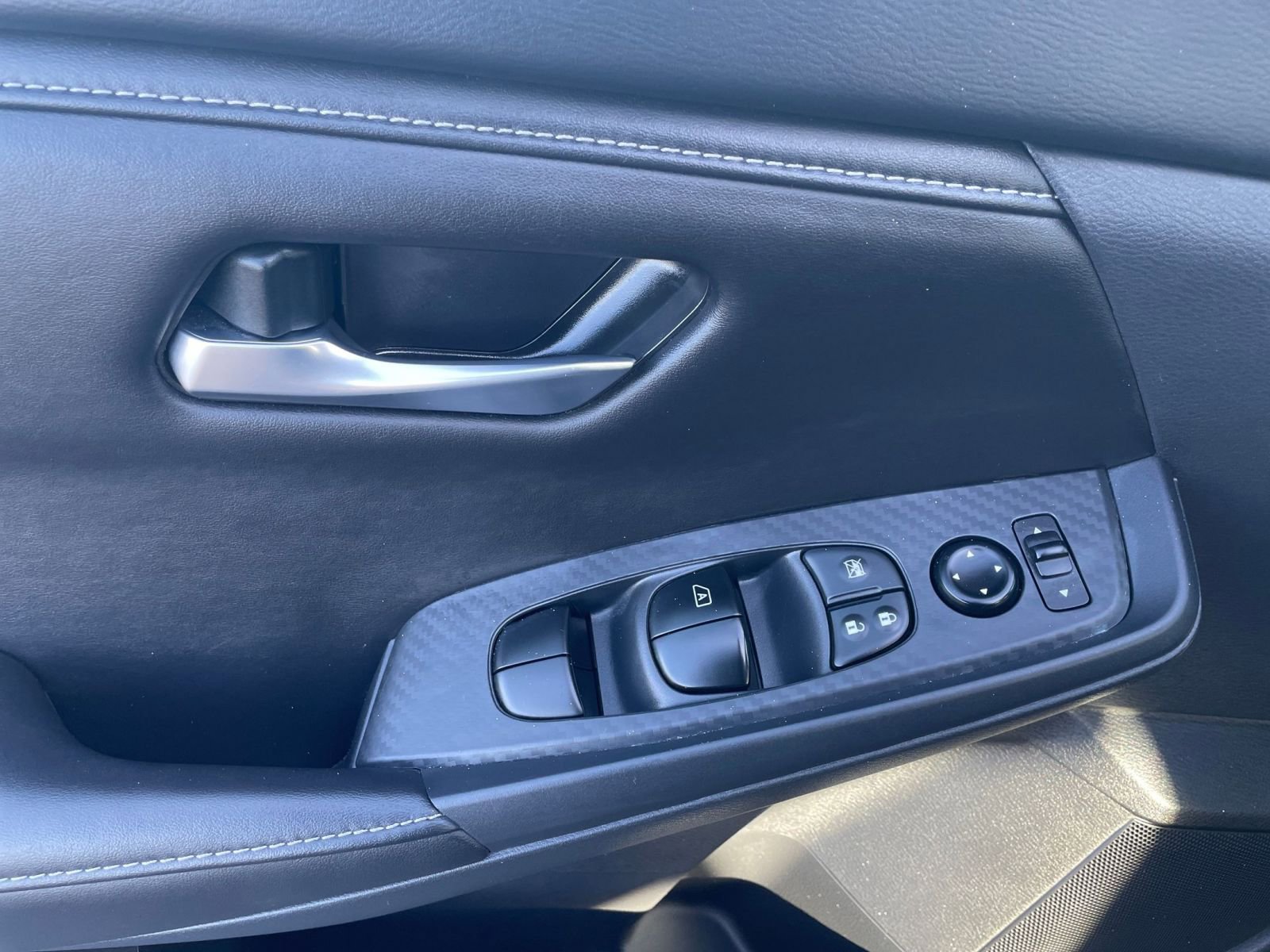 Thumbnail: 2025 Nissan Sentra - 20