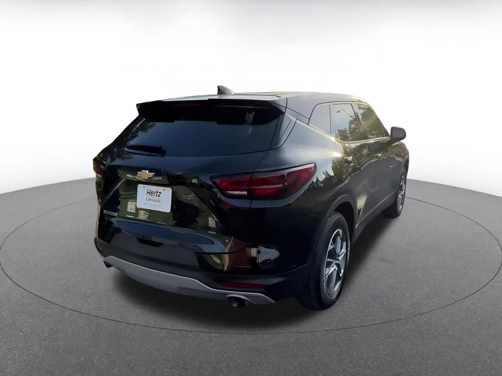 Thumbnail: 2025 Chevrolet Blazer - 14