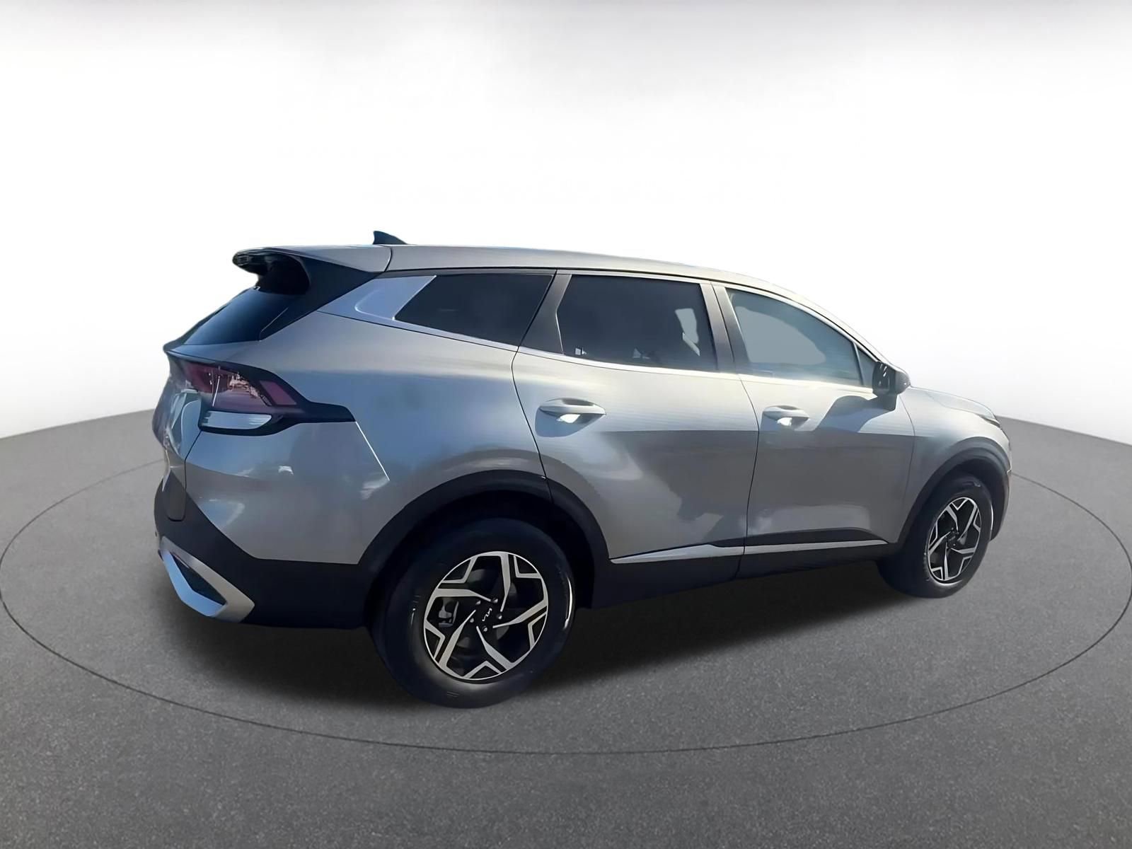 Thumbnail: 2025 Kia Sportage - 15