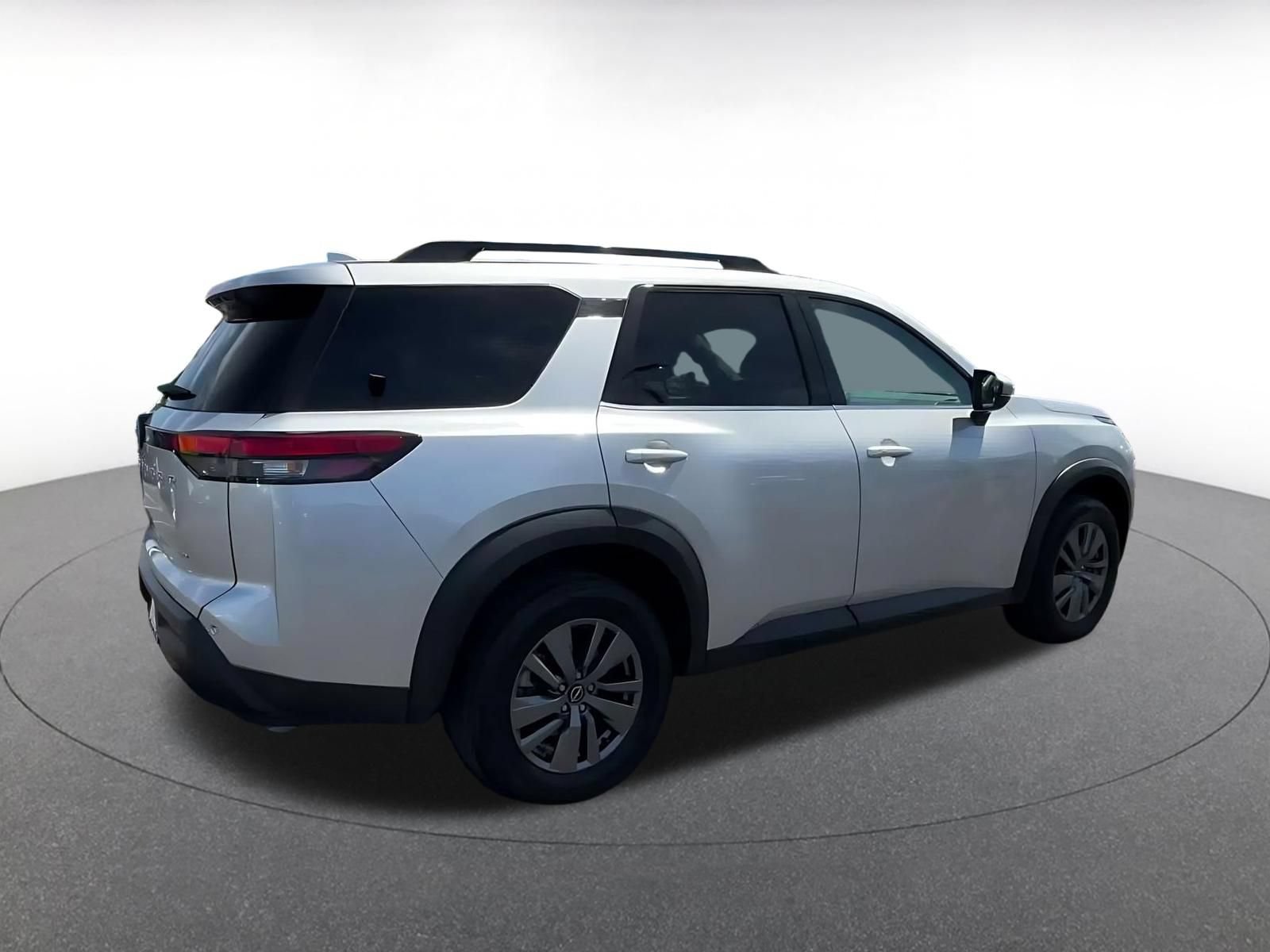Thumbnail: 2025 Nissan Pathfinder - 12