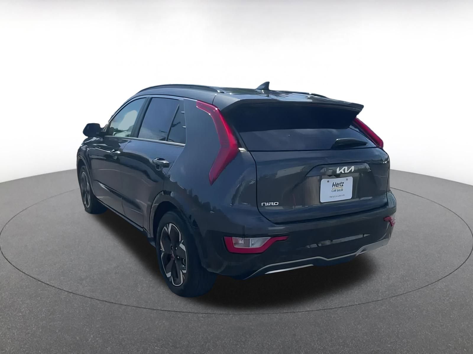 Thumbnail: 2023 Kia Niro - 11